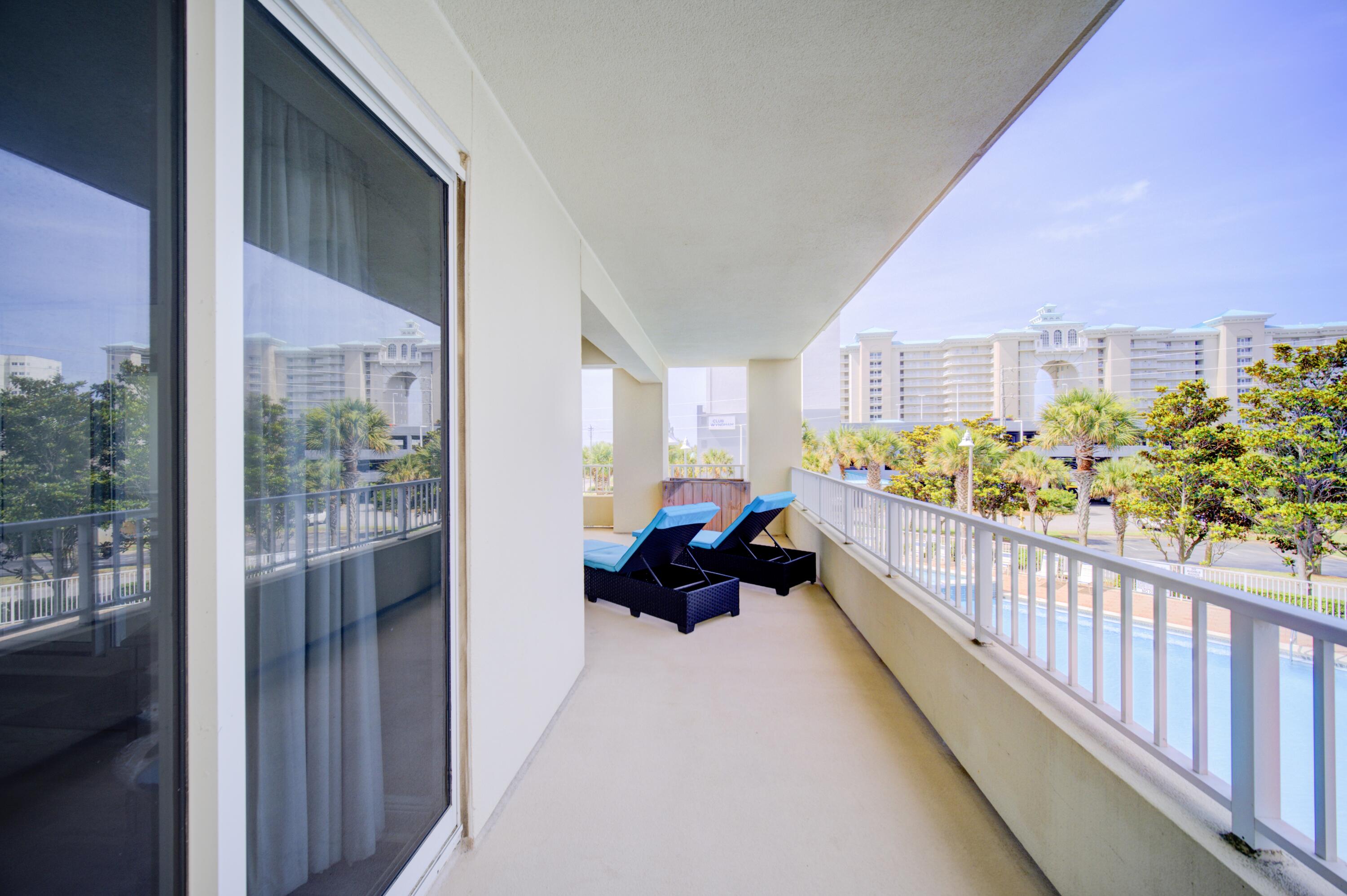 Ariel Dunes 1 - Residential