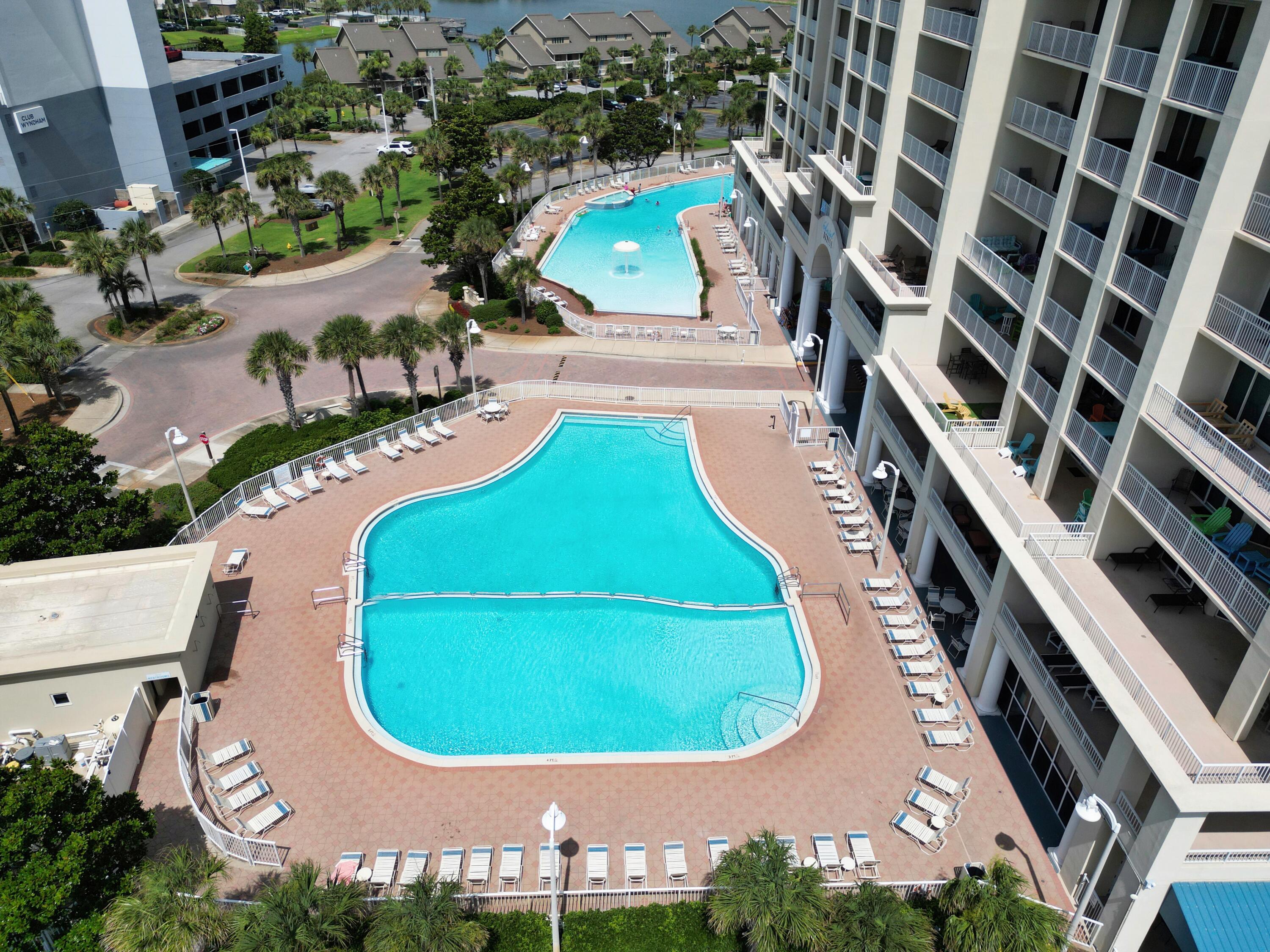 Ariel Dunes 1 - Residential