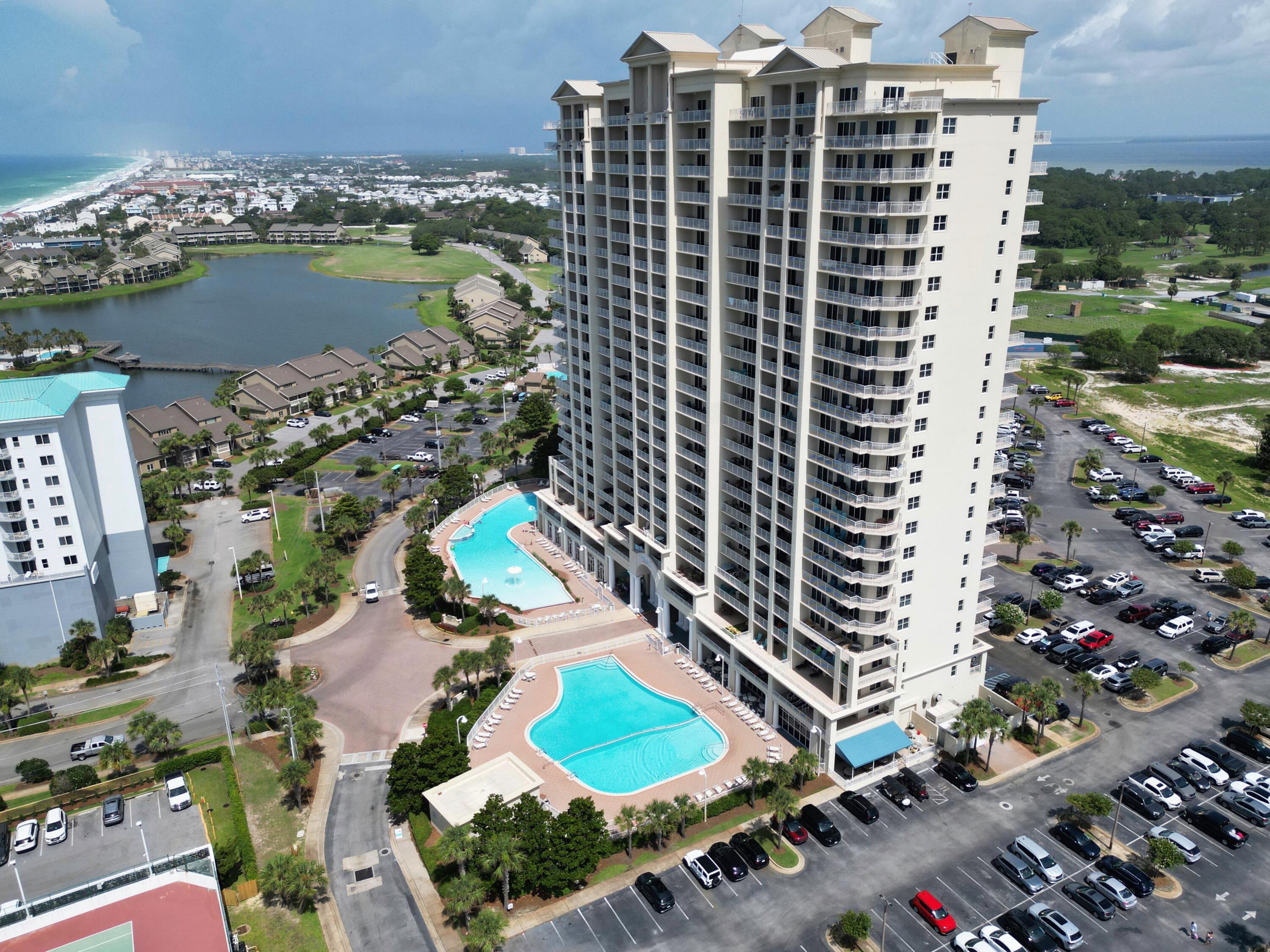 Ariel Dunes 1 - Residential