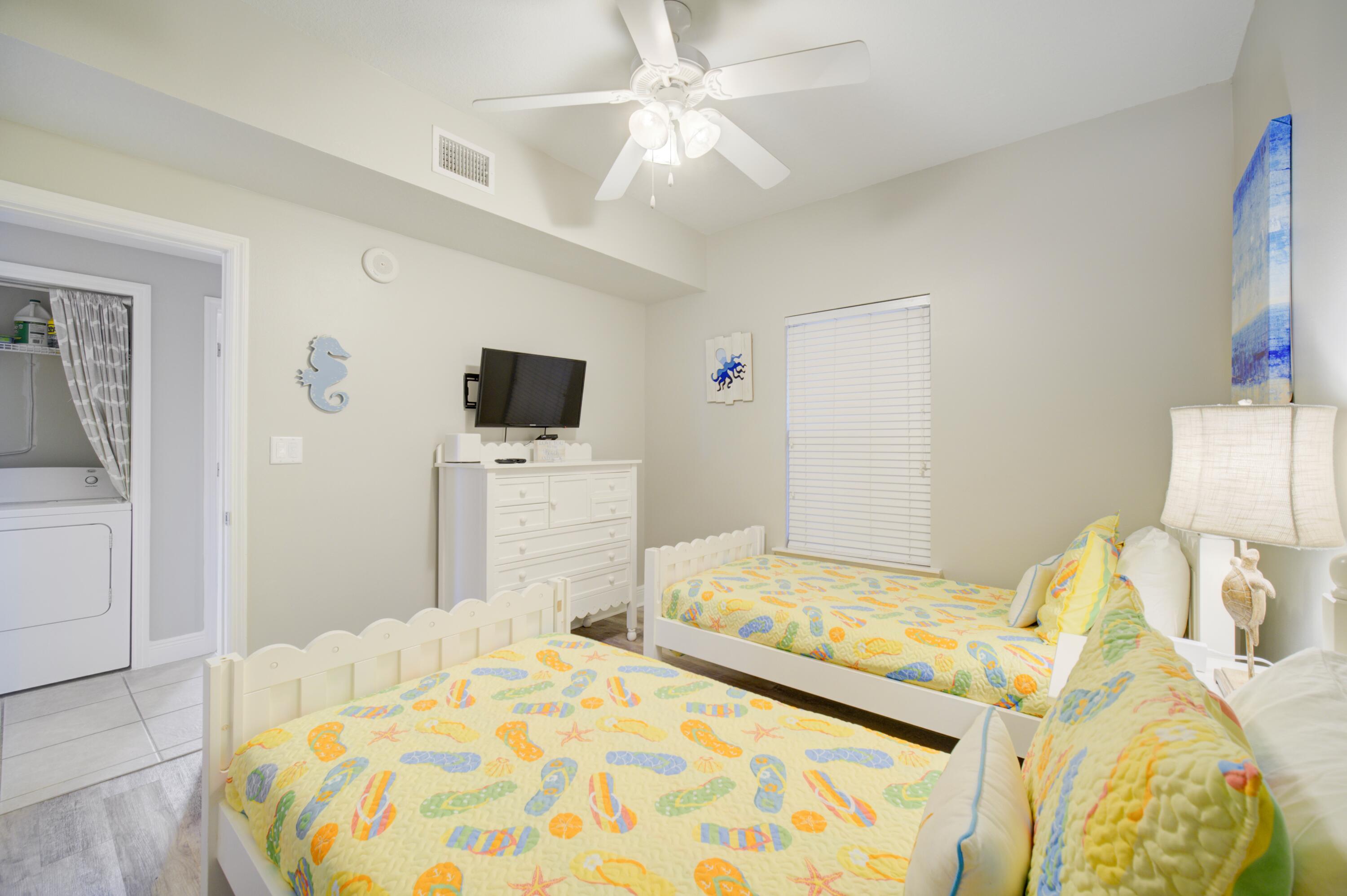 Ariel Dunes 1 - Residential