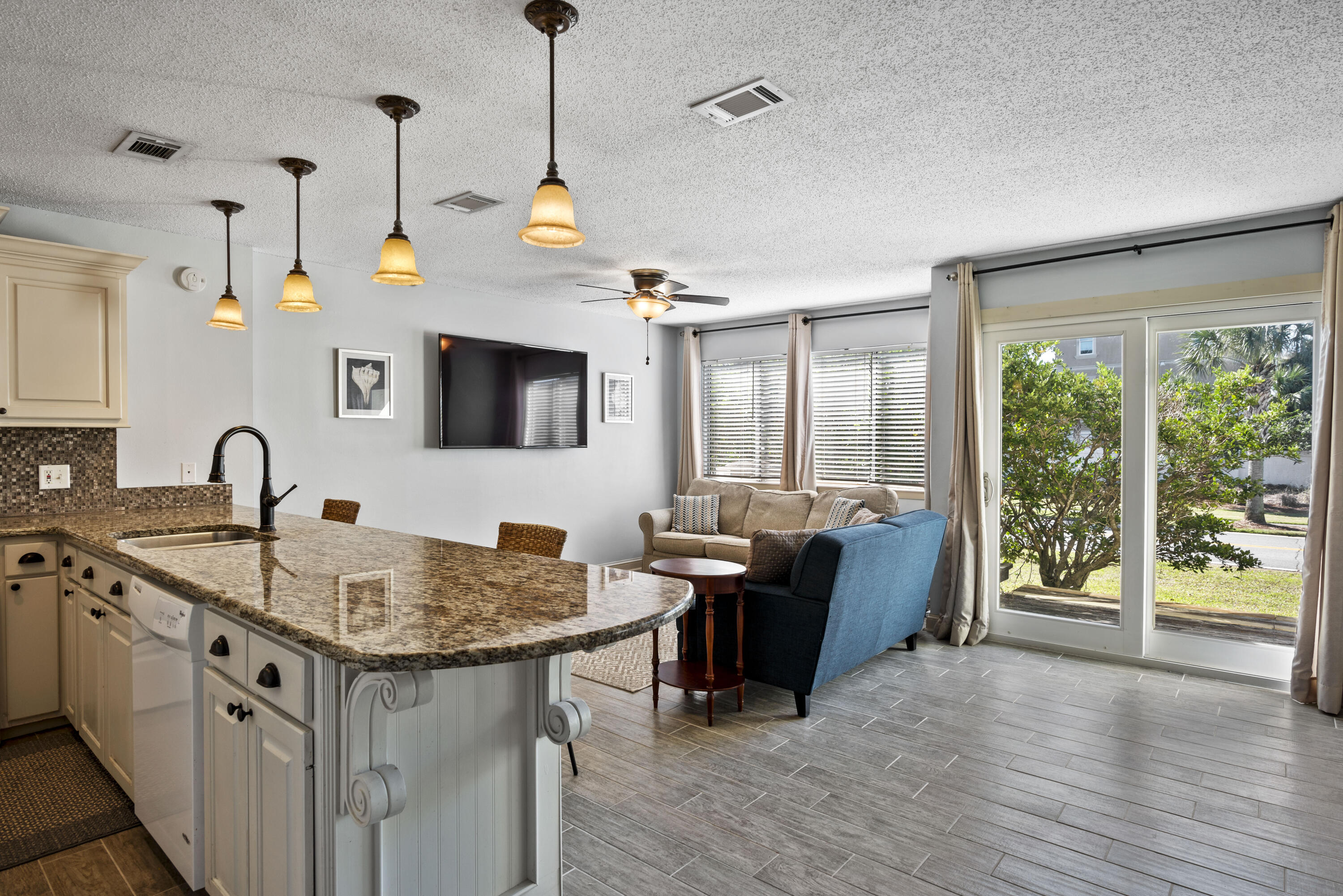 ISLAND HOME CONDO - Residential