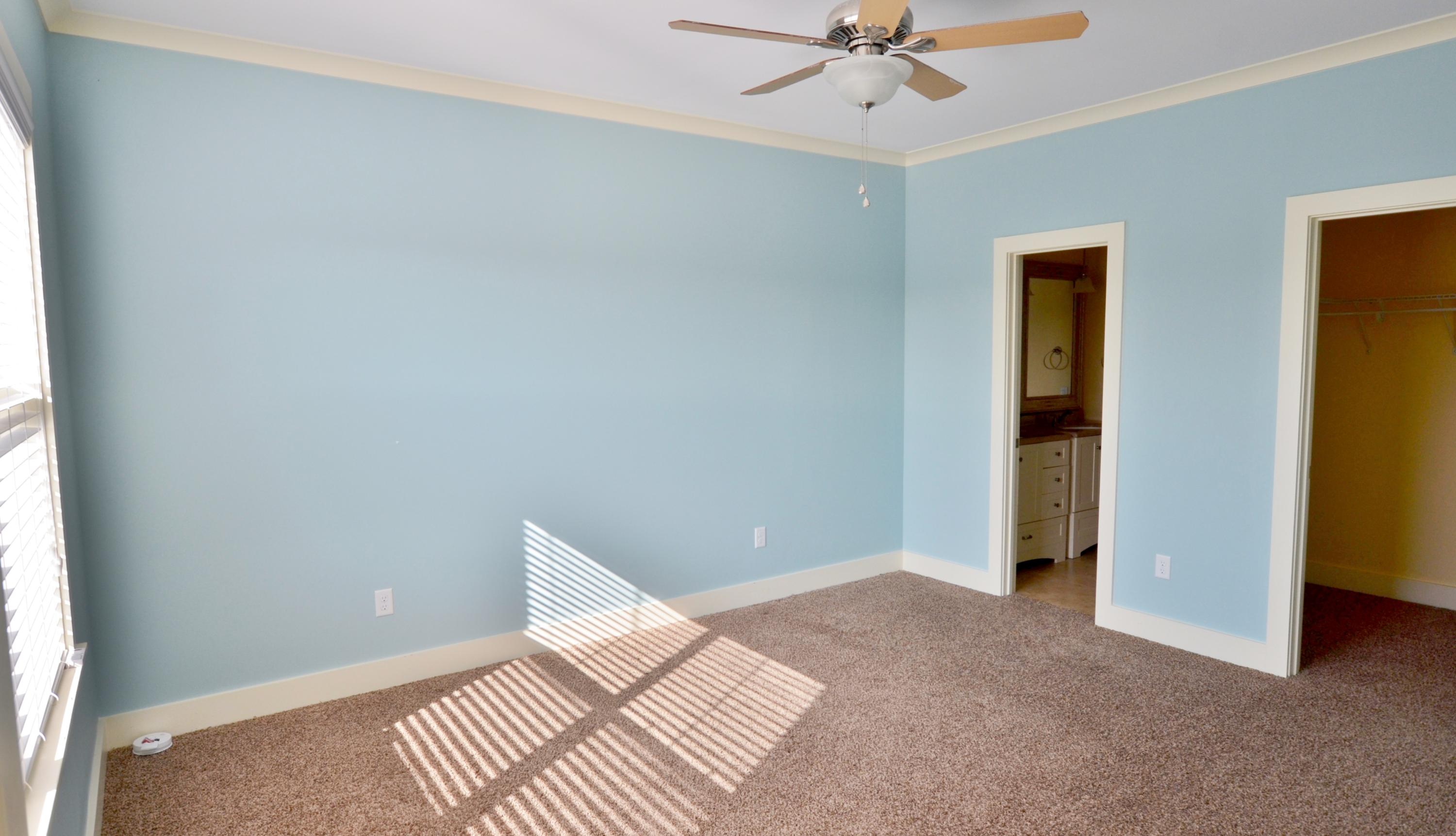 LEISURE BAY - Residential Lease