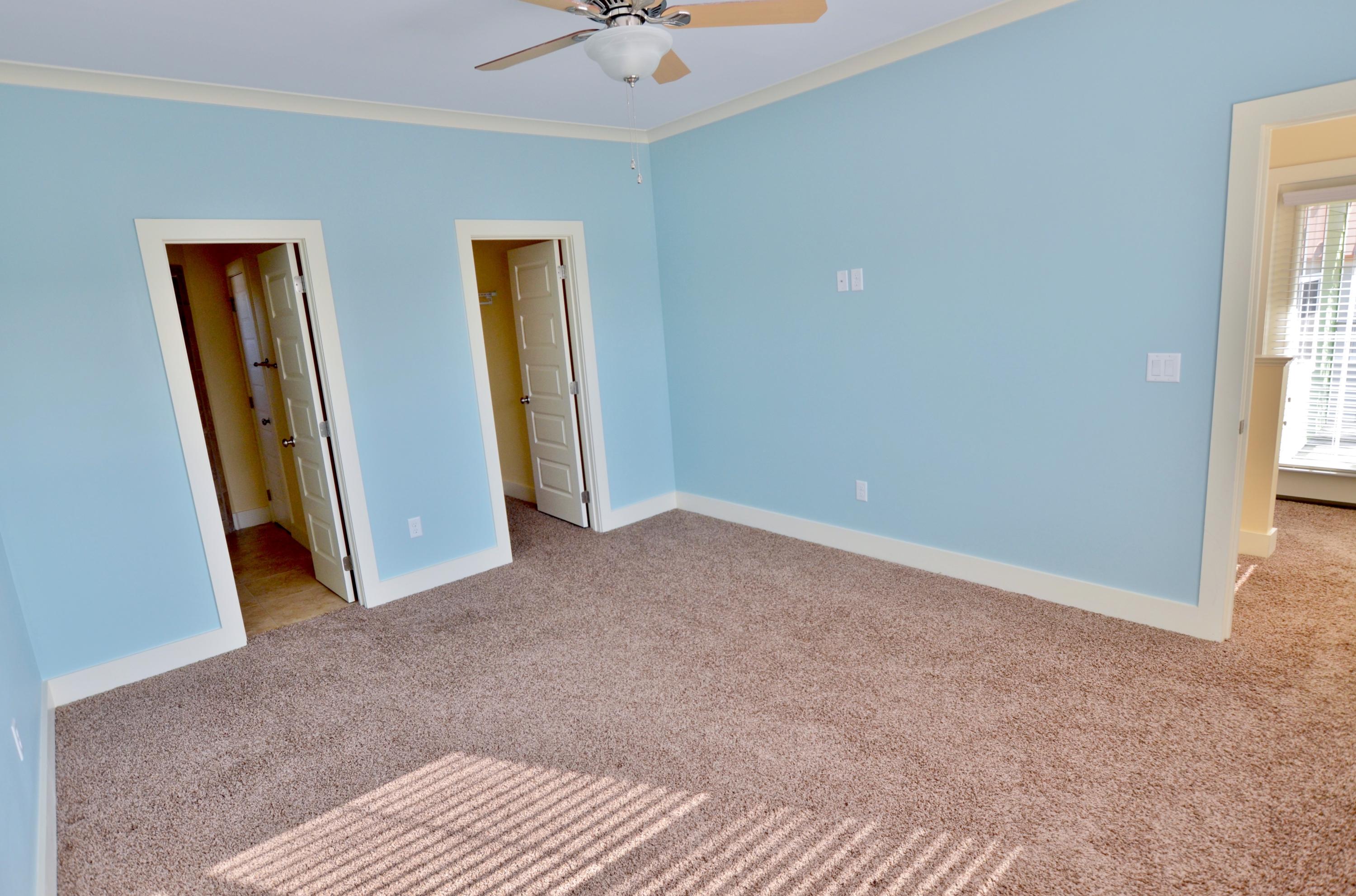 LEISURE BAY - Residential Lease