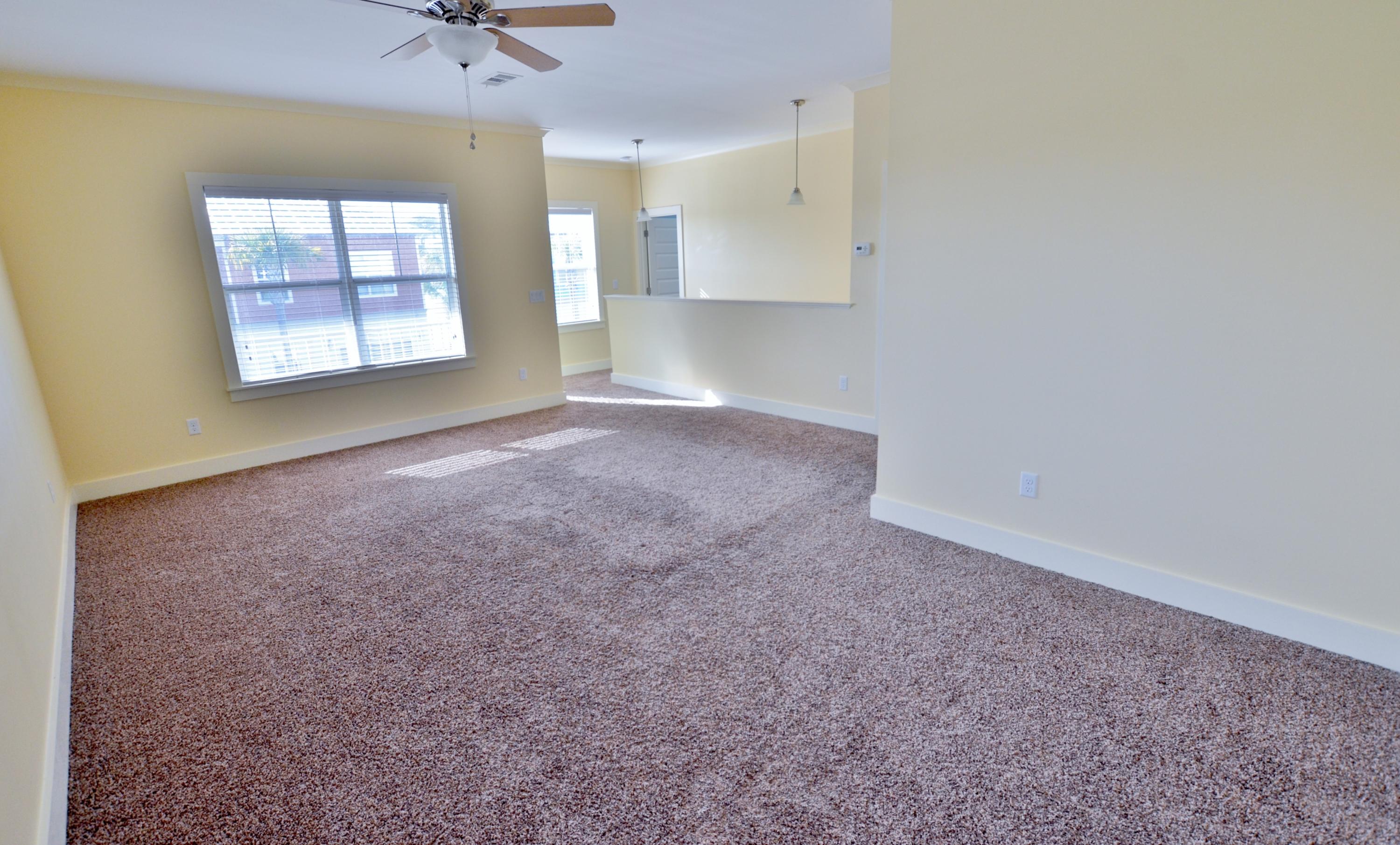 LEISURE BAY - Residential Lease