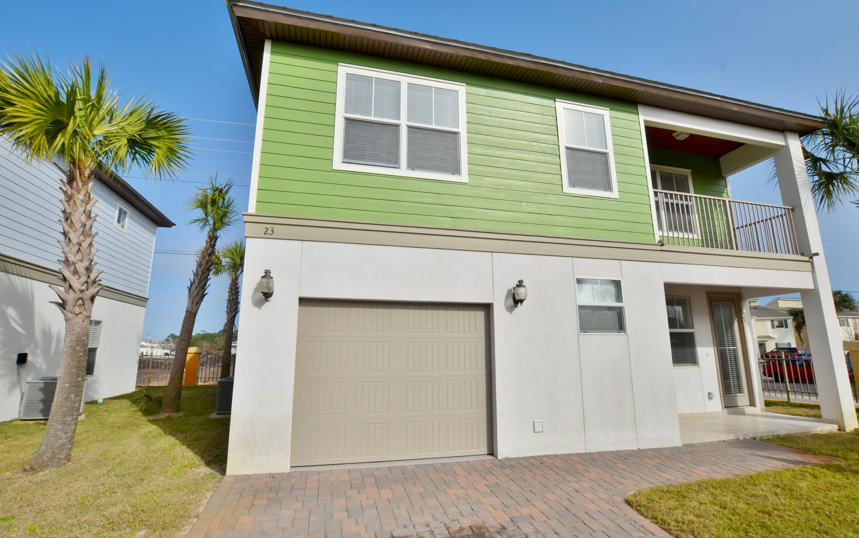 LEISURE BAY - Residential Lease