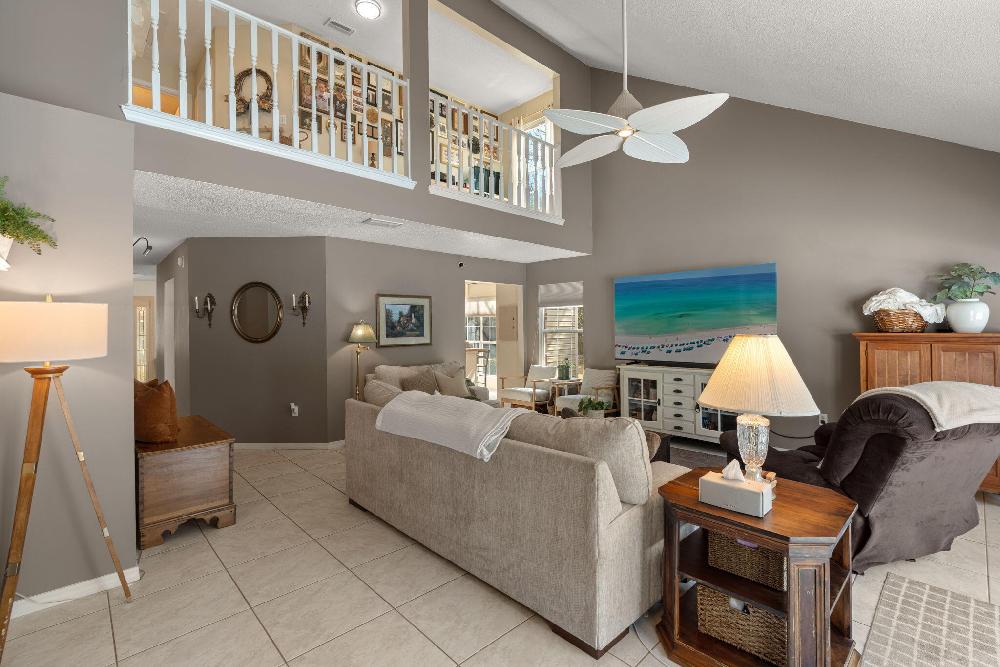 PARKWOOD ESTATES PH 1 BLUEWATER BAY - Residential