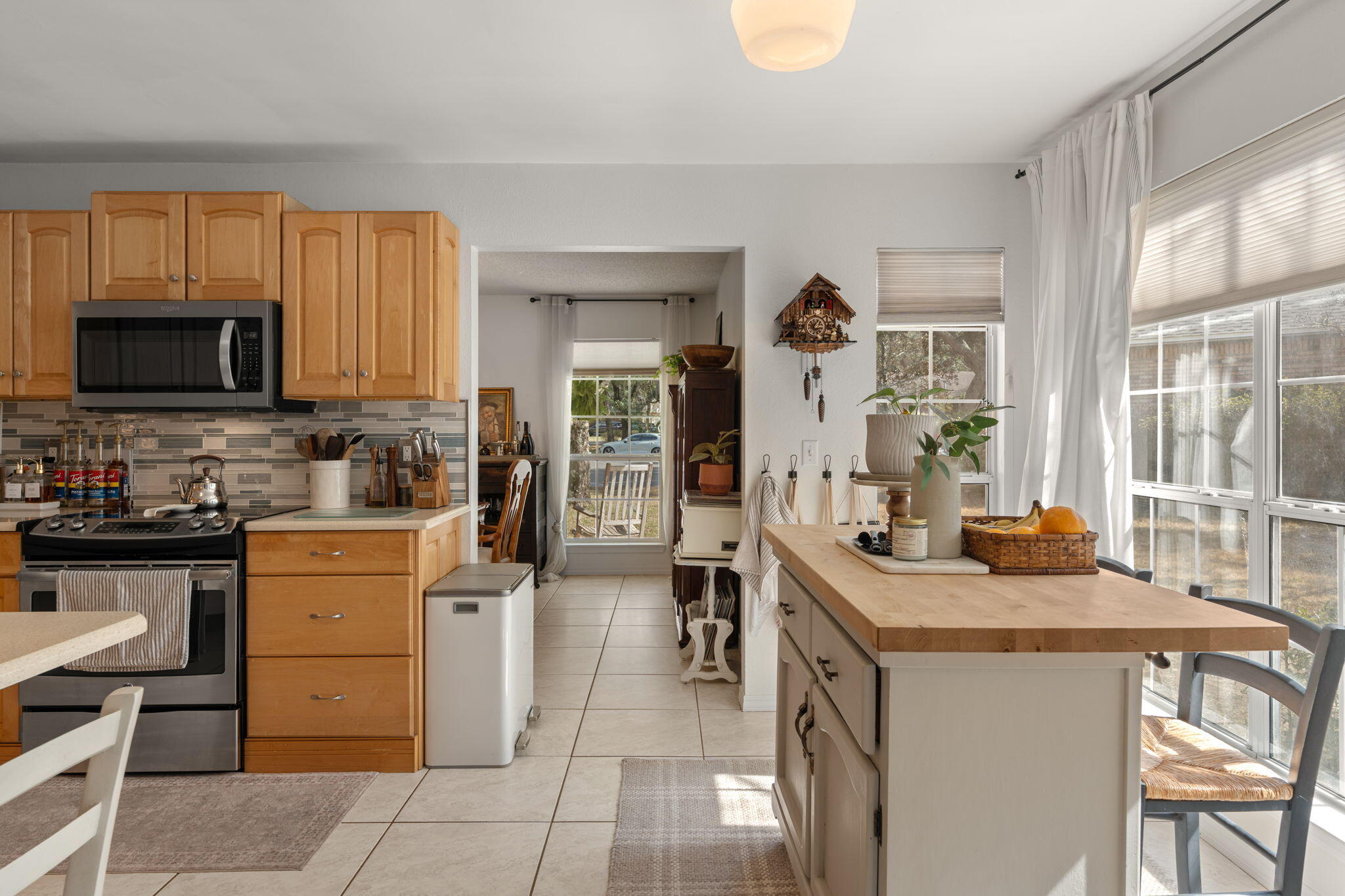 PARKWOOD ESTATES PH 1 BLUEWATER BAY - Residential