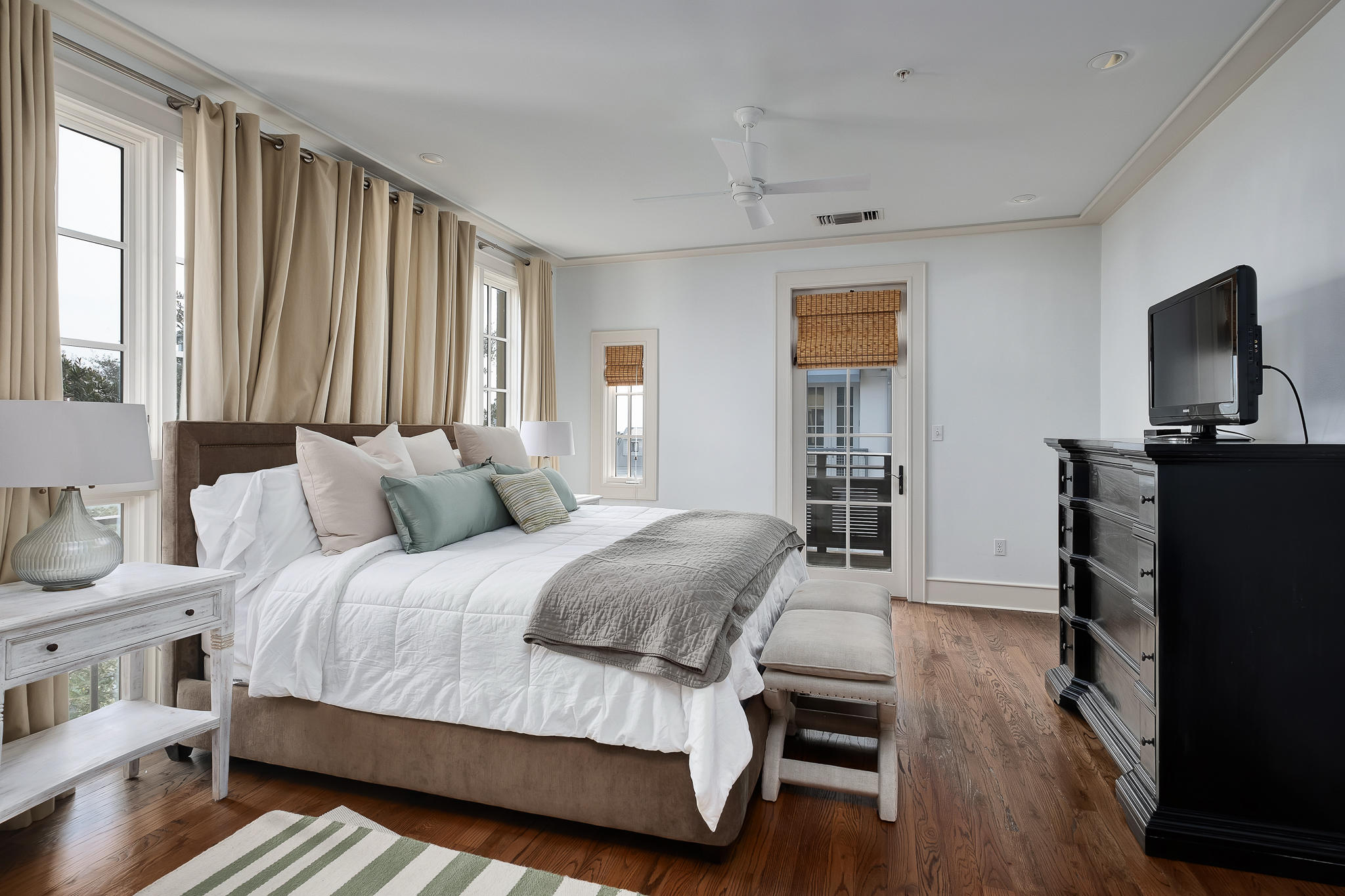 ROSEMARY BEACH THE MERCADO - Residential