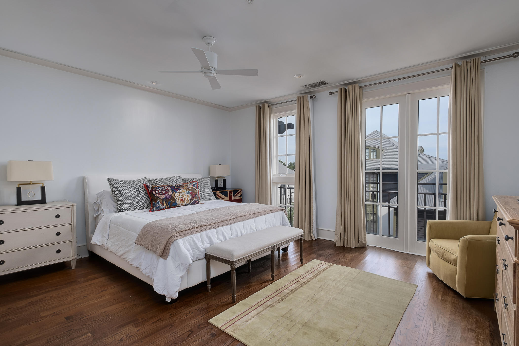 ROSEMARY BEACH THE MERCADO - Residential