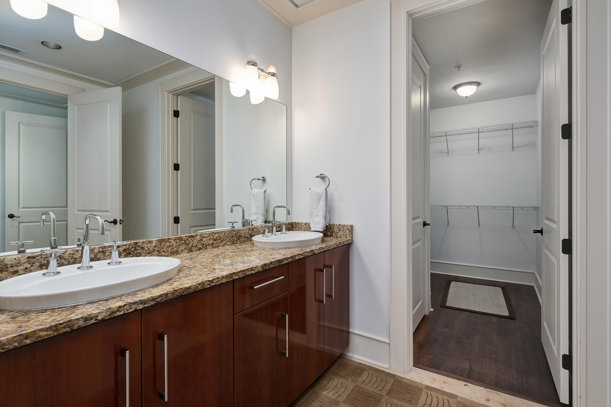 ROSEMARY BEACH THE MERCADO - Residential