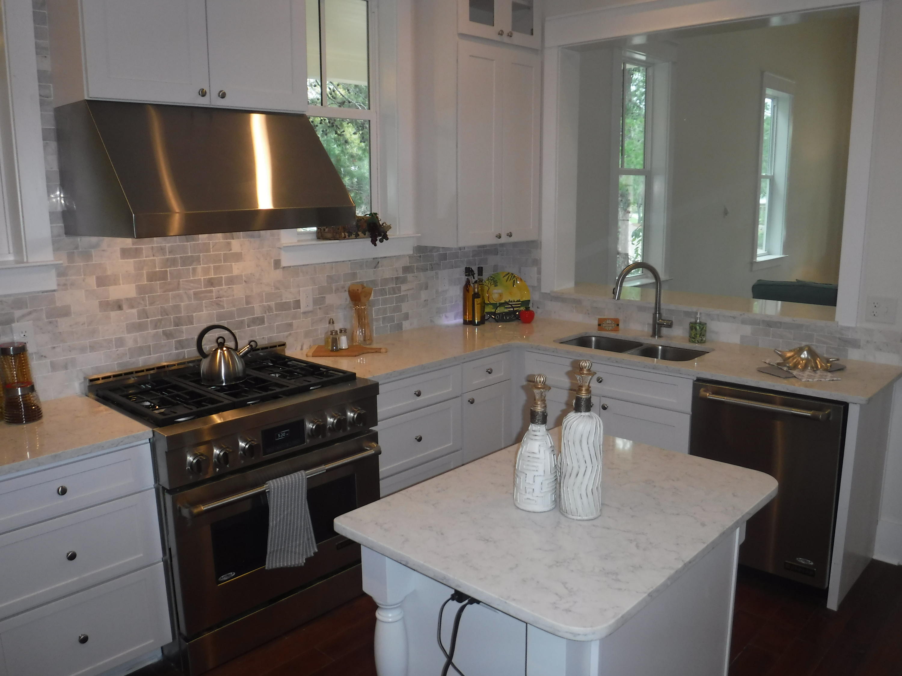 FOREST LAKES - Residential