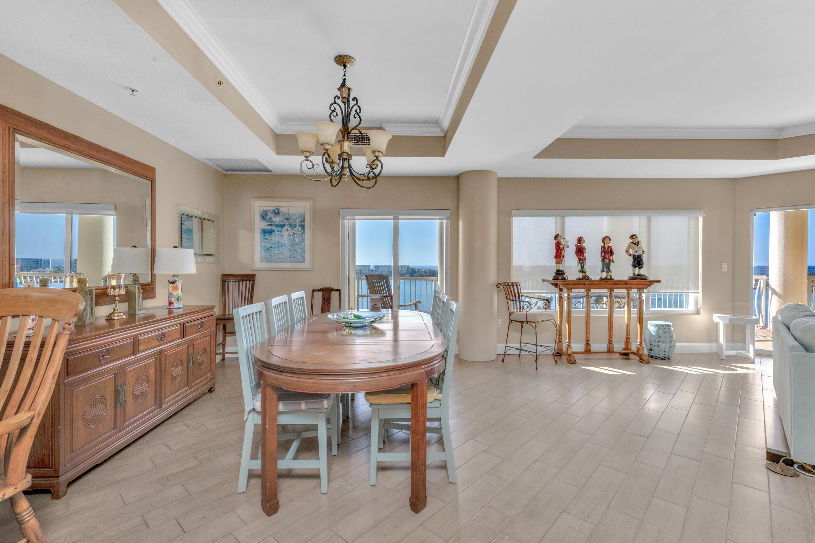 PRESIDIO YACHT CLUB - Residential