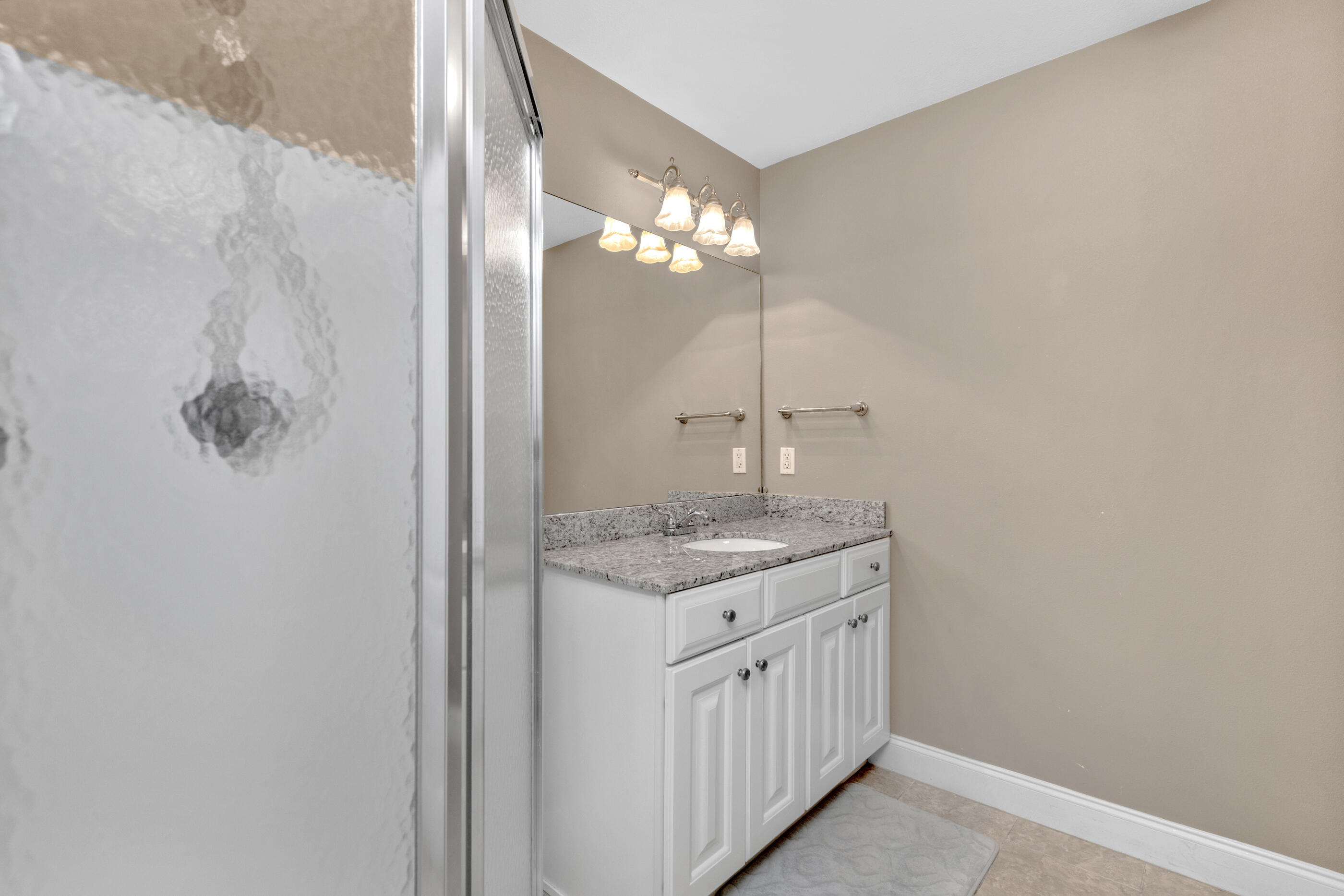 PRESIDIO YACHT CLUB - Residential