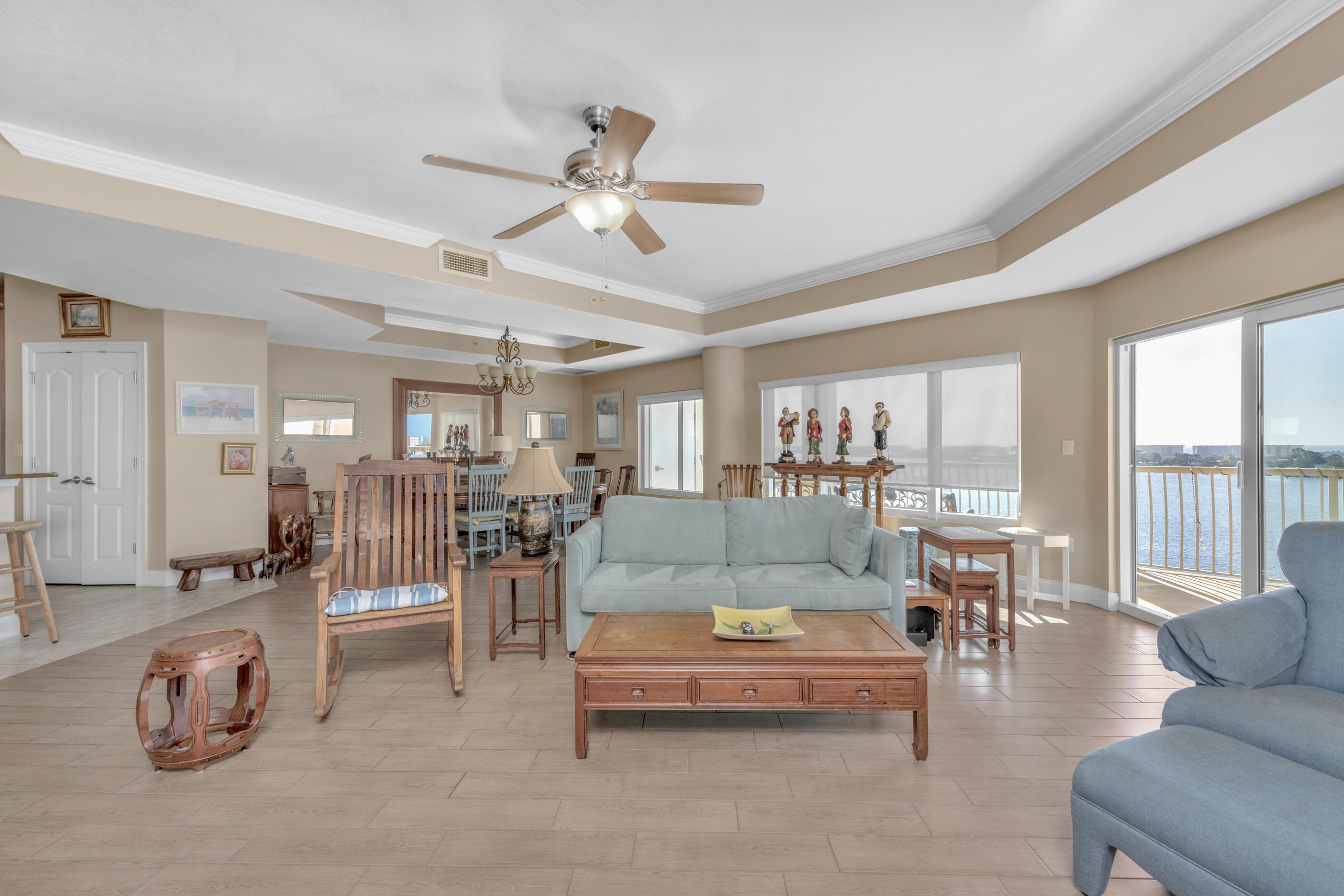 PRESIDIO YACHT CLUB - Residential