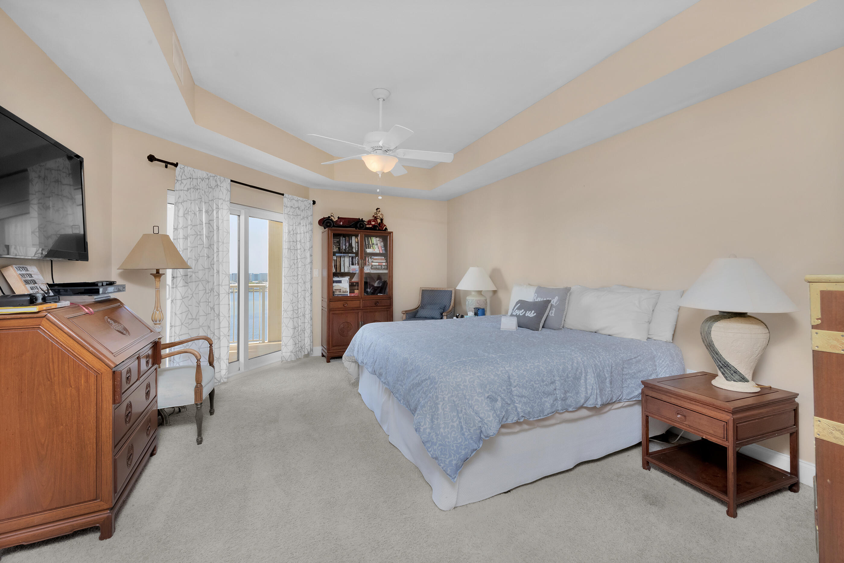 PRESIDIO YACHT CLUB - Residential