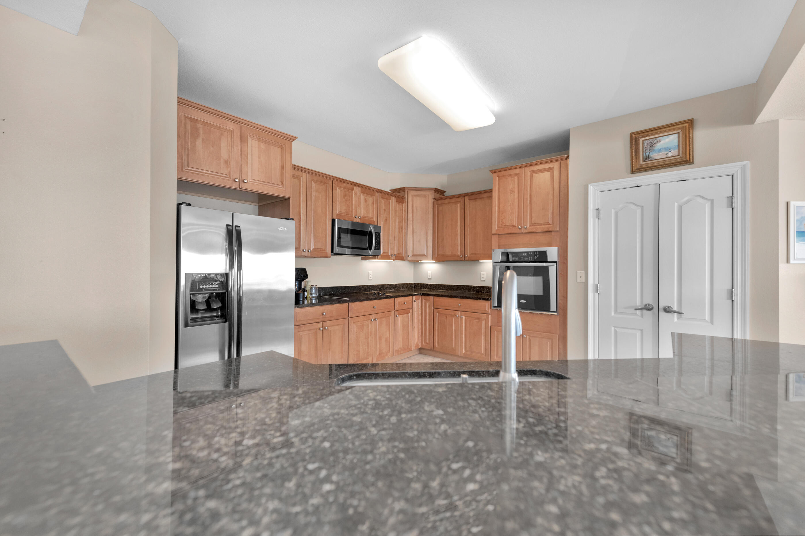 PRESIDIO YACHT CLUB - Residential