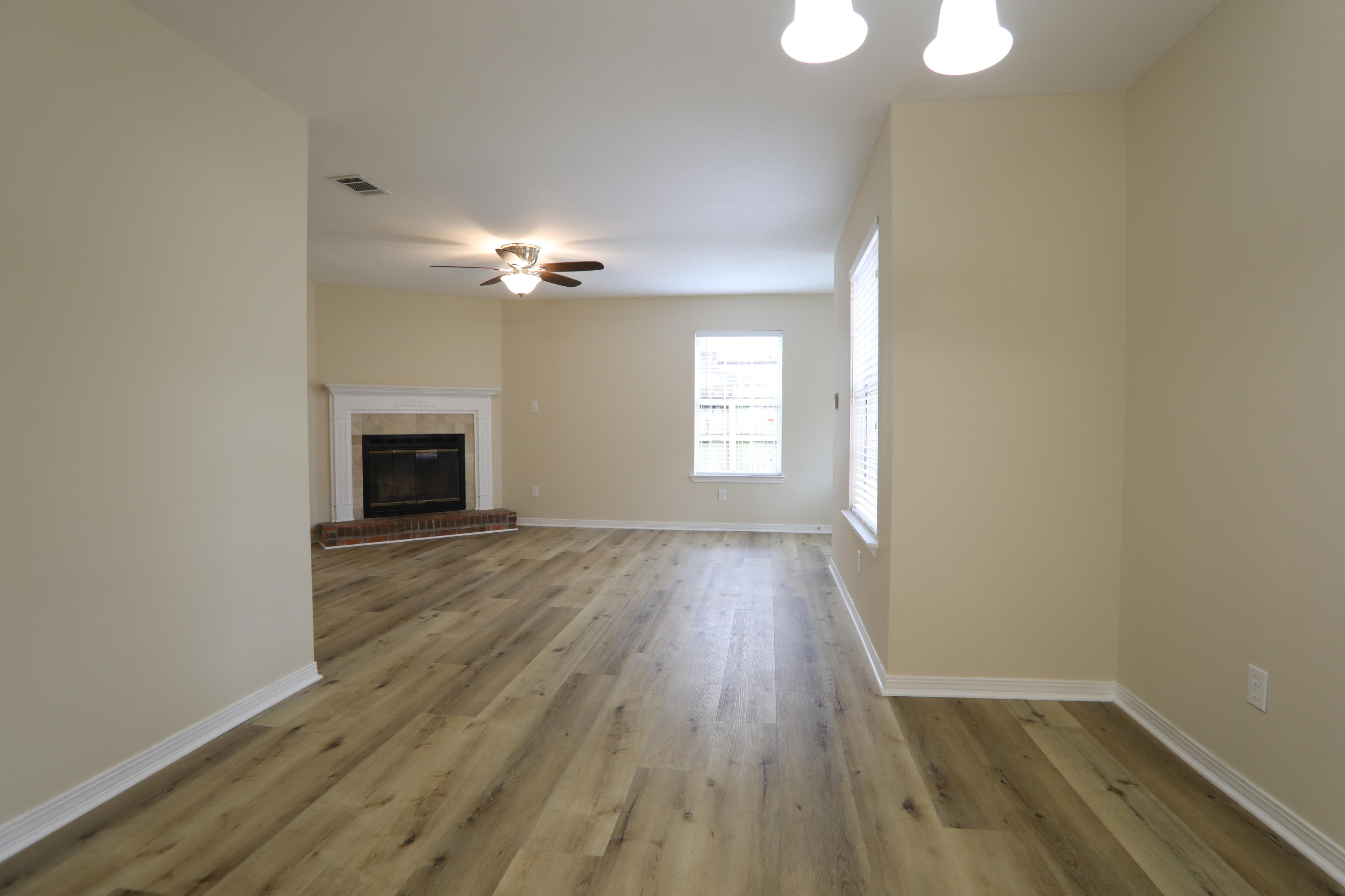 SUMMER TREE - Residential