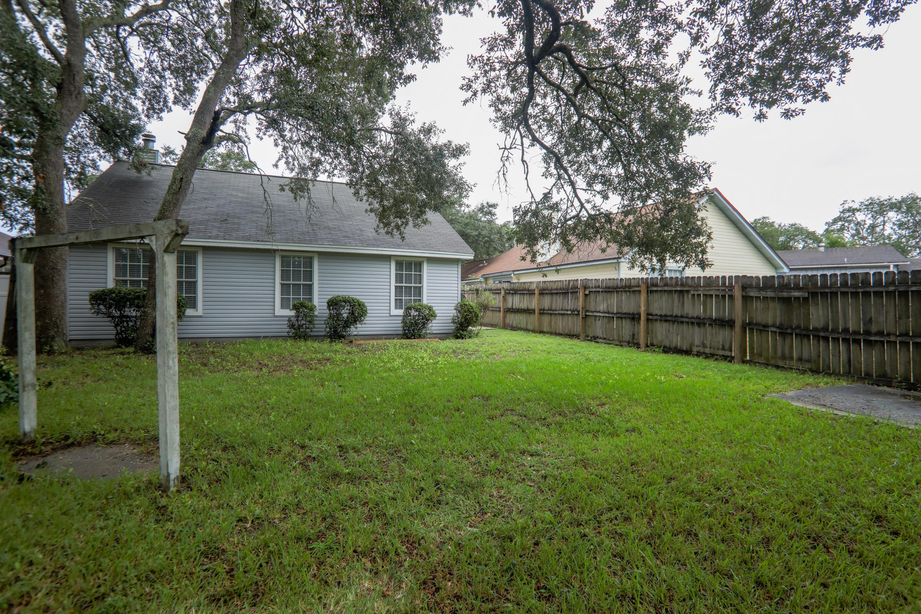 SUMMER TREE - Residential