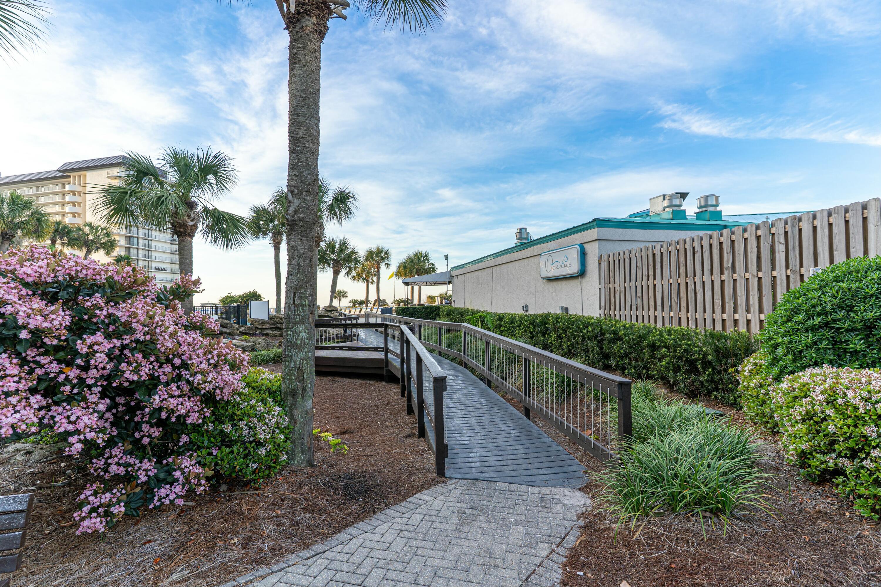 Beachview Villas - Residential