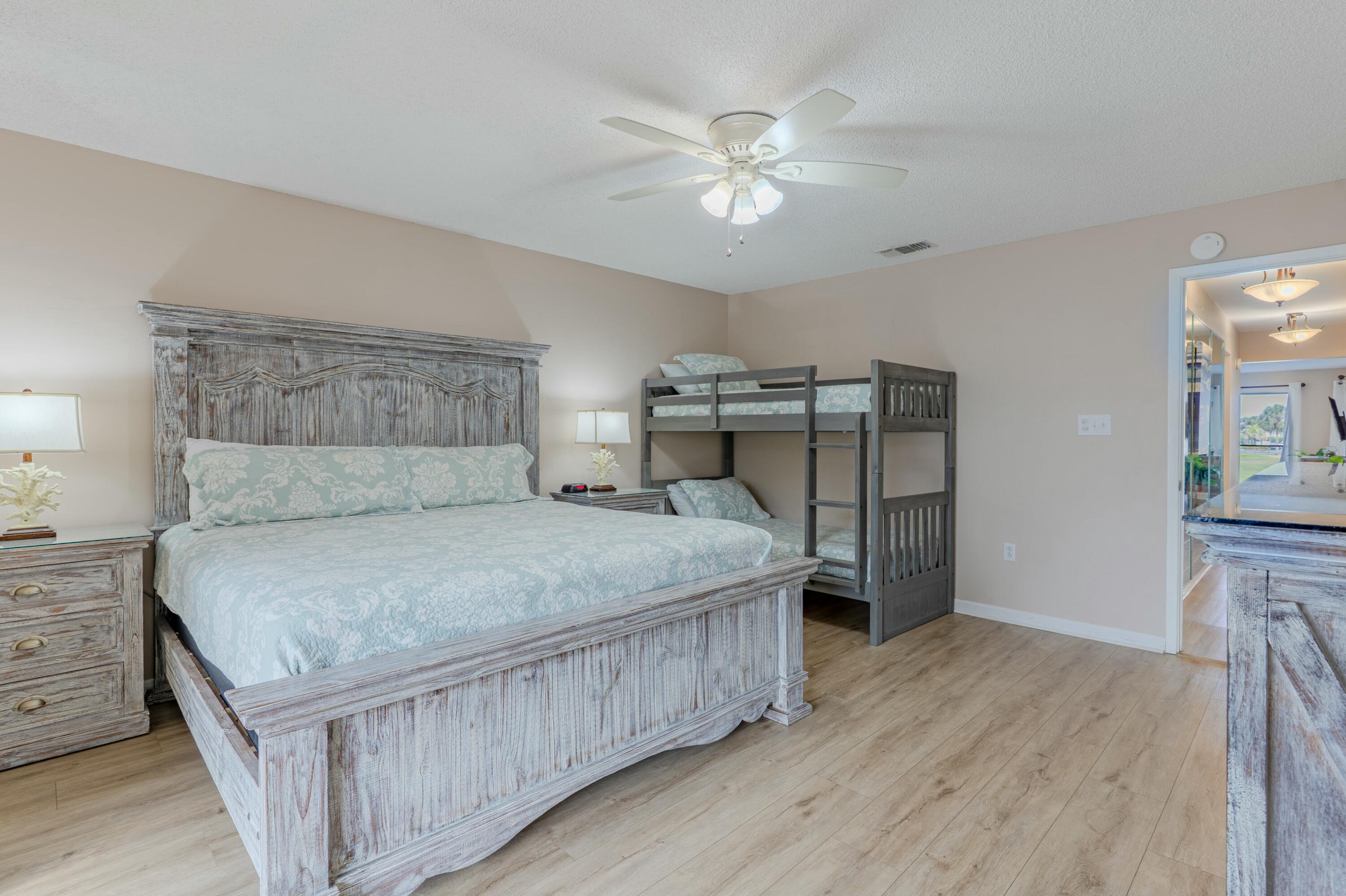 Beachview Villas - Residential