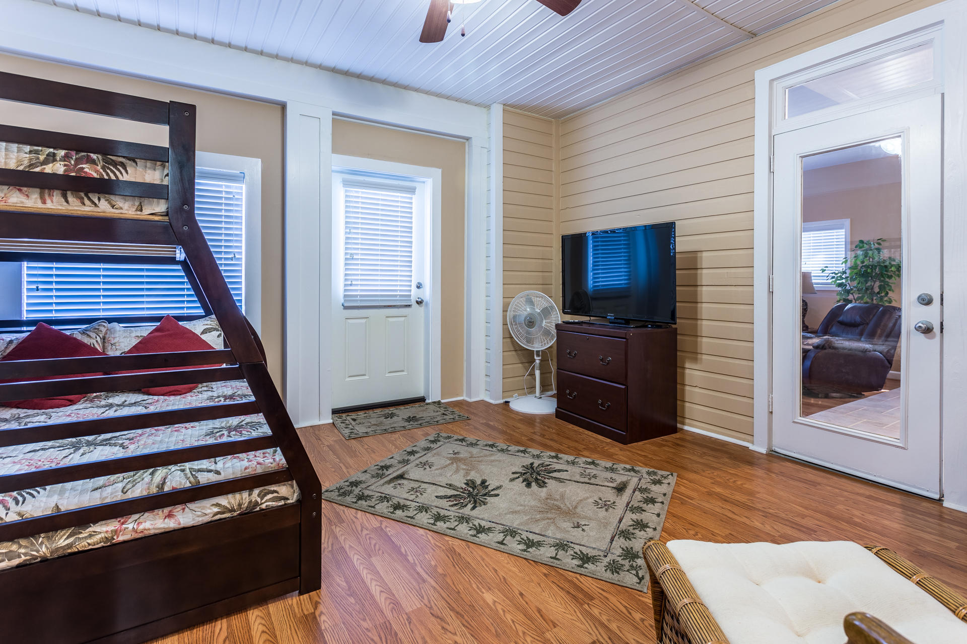 SHIPWATCH - Residential