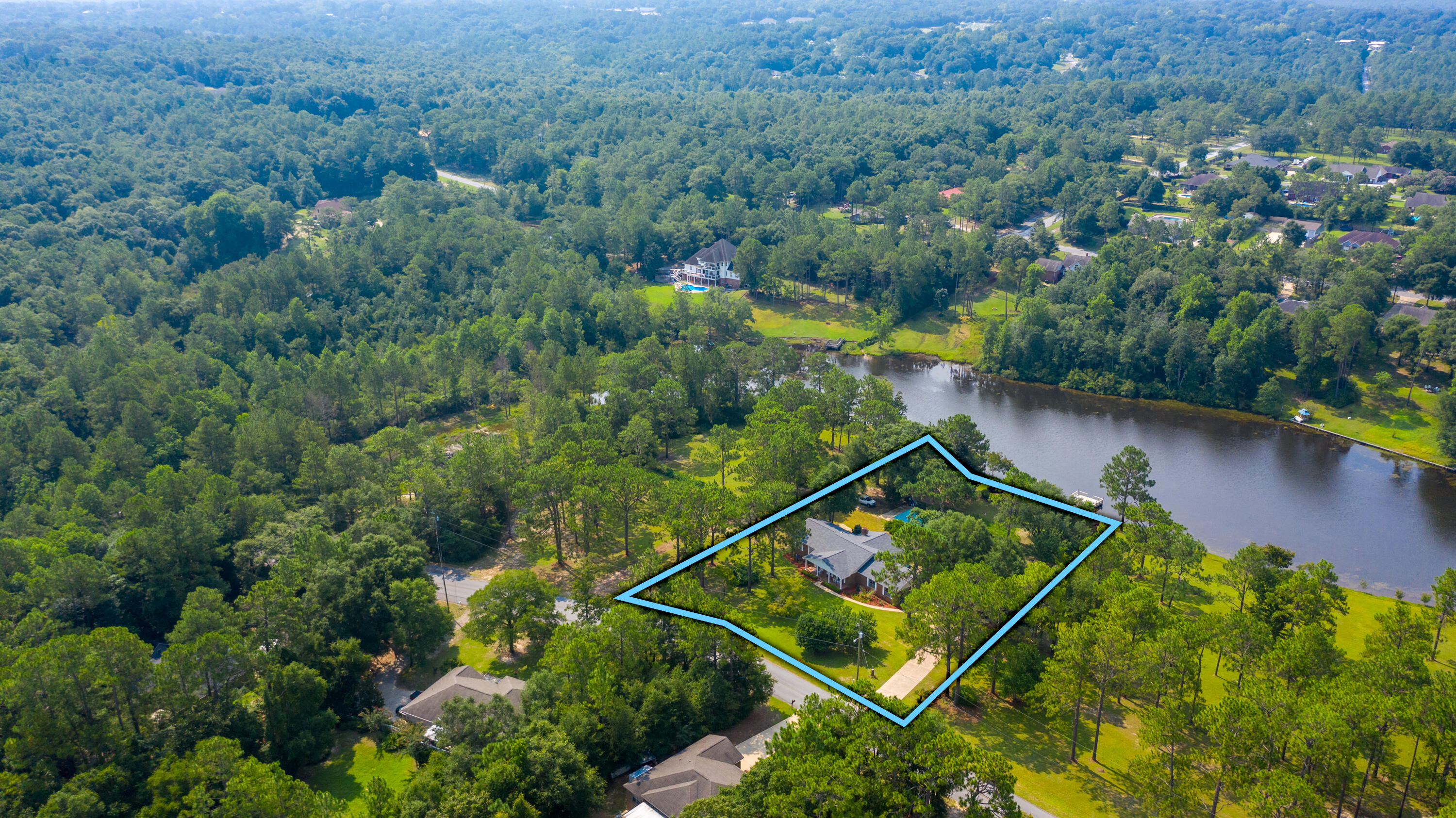 CRESTVIEW SUBURB - Residential