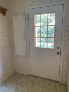 CRESTVIEW SUBURB - Residential