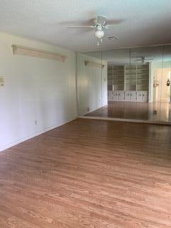 CRESTVIEW SUBURB - Residential