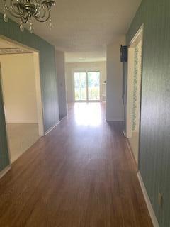 CRESTVIEW SUBURB - Residential