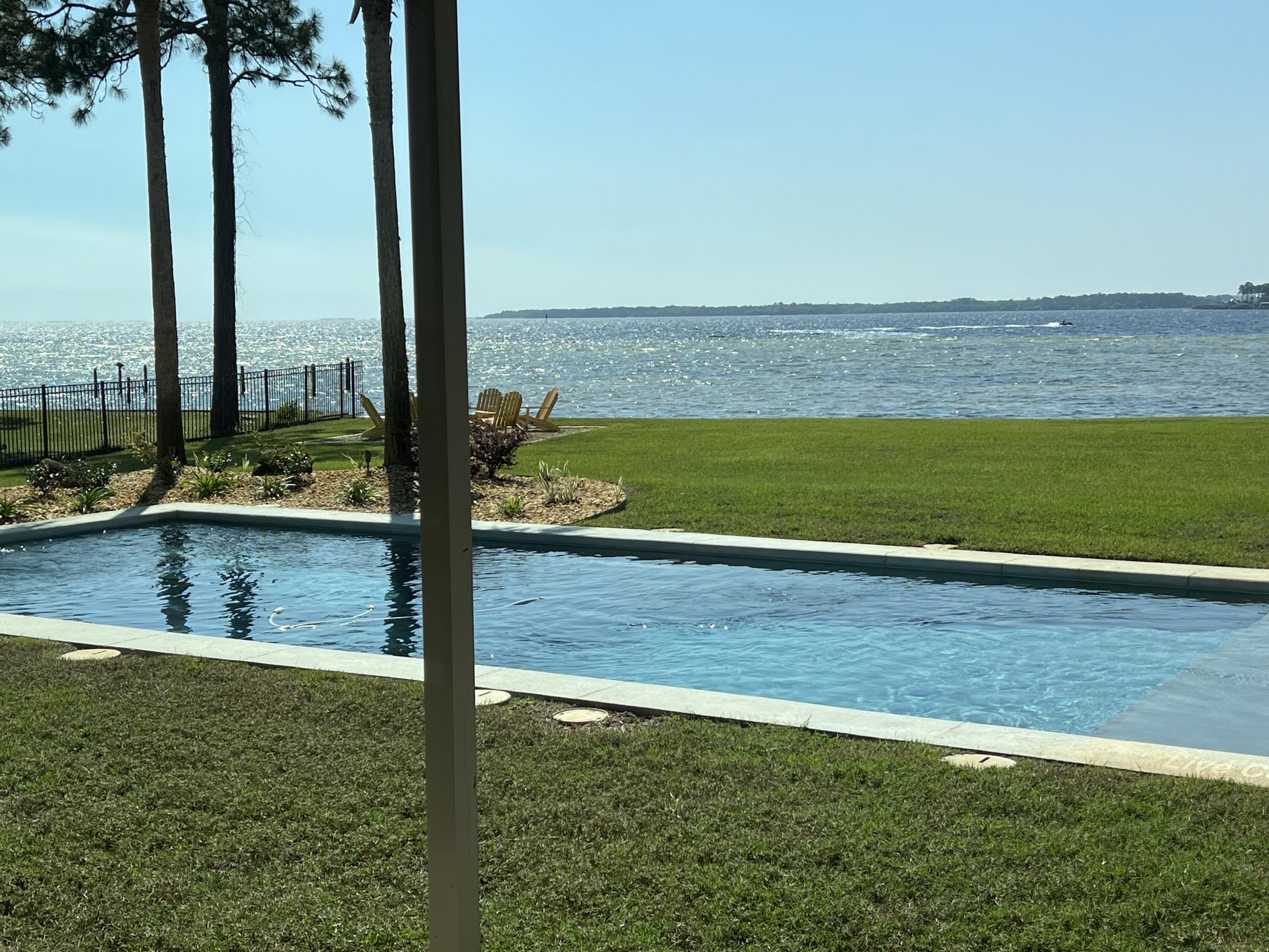 LIDO VILLAGE - Residential