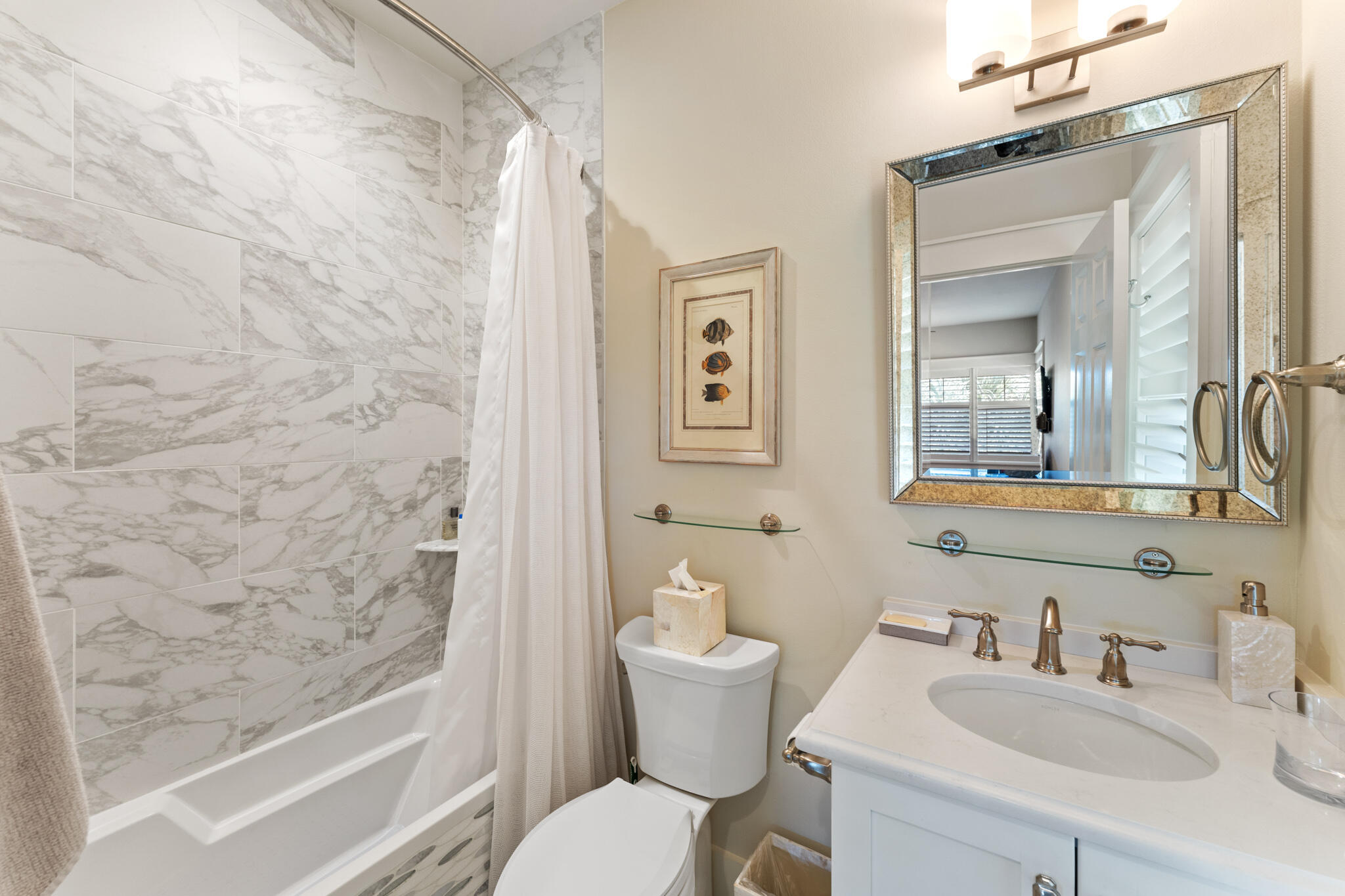 MAGNOLIA BAY - Residential