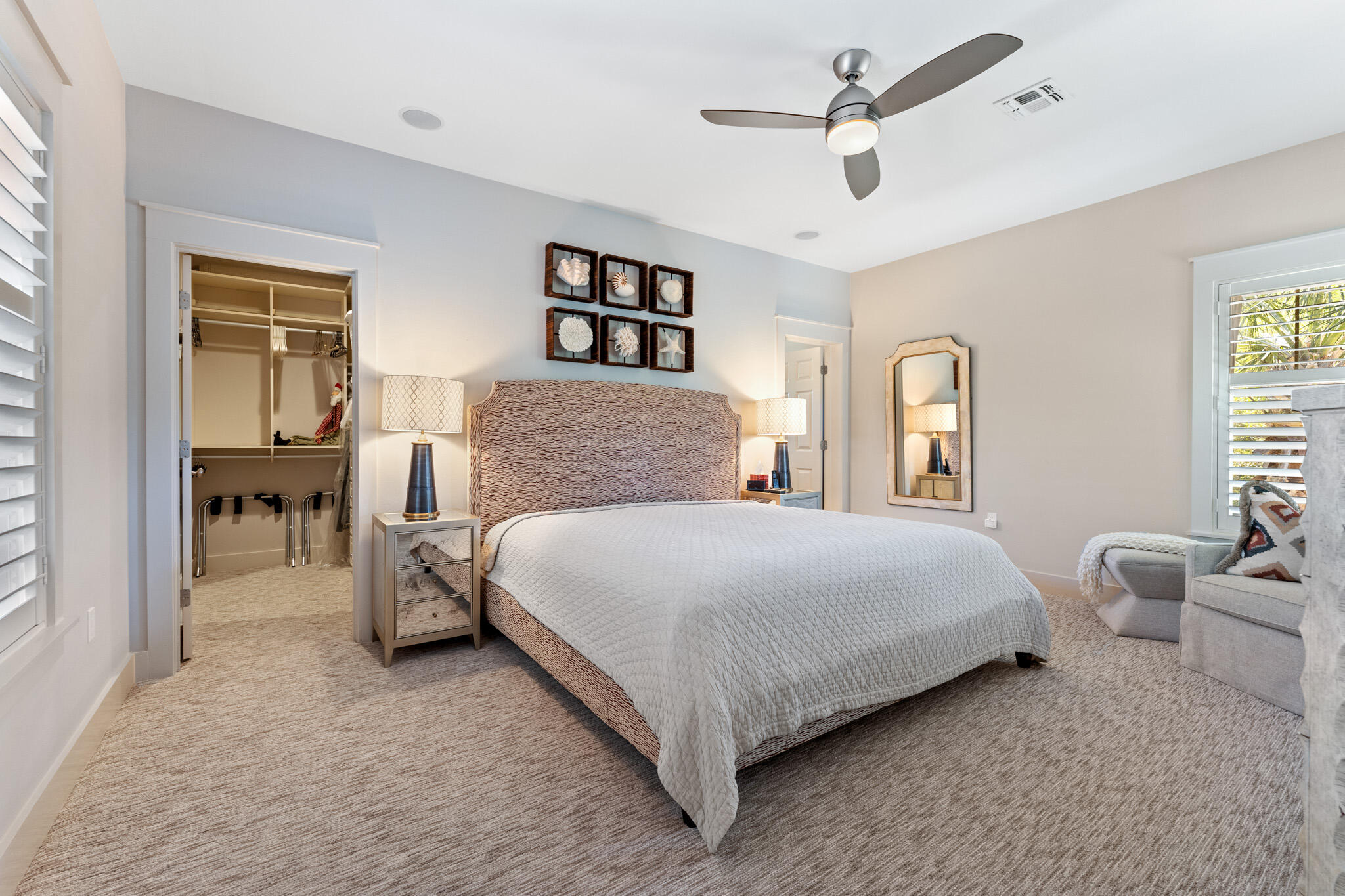 MAGNOLIA BAY - Residential