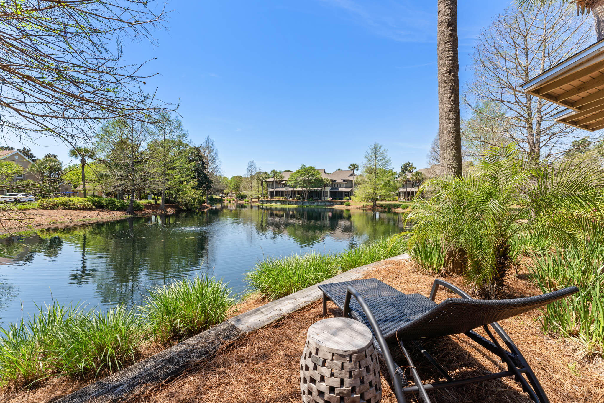 MAGNOLIA BAY - Residential