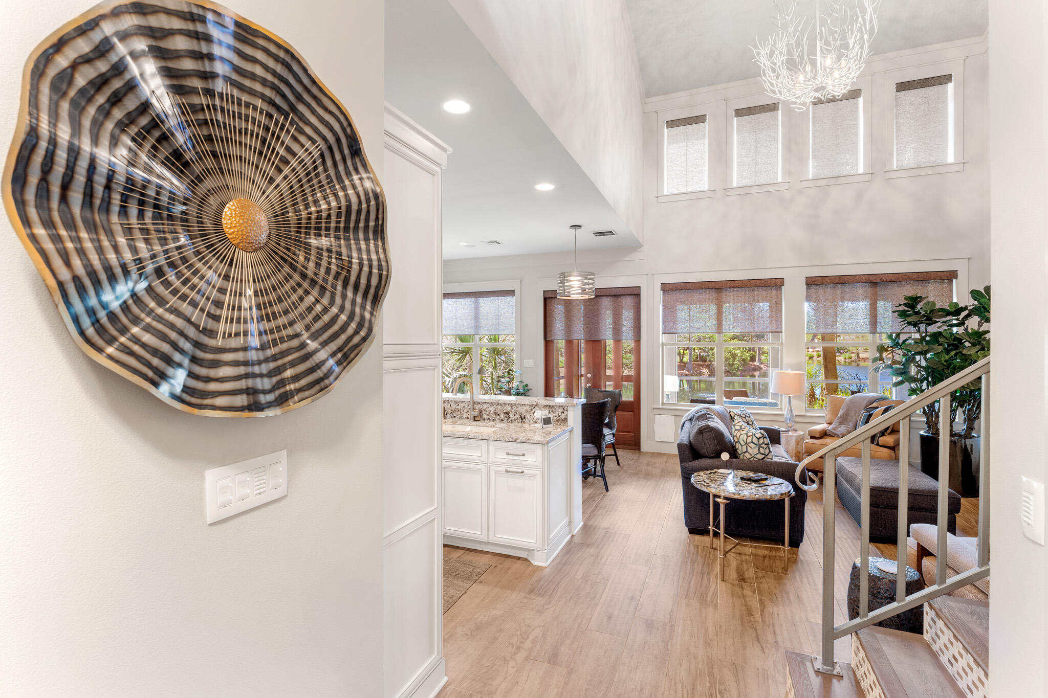 MAGNOLIA BAY - Residential