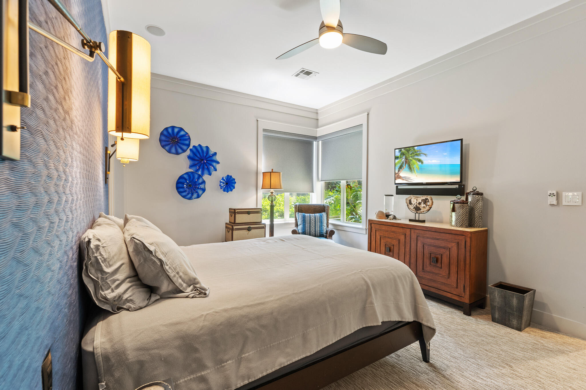 MAGNOLIA BAY - Residential