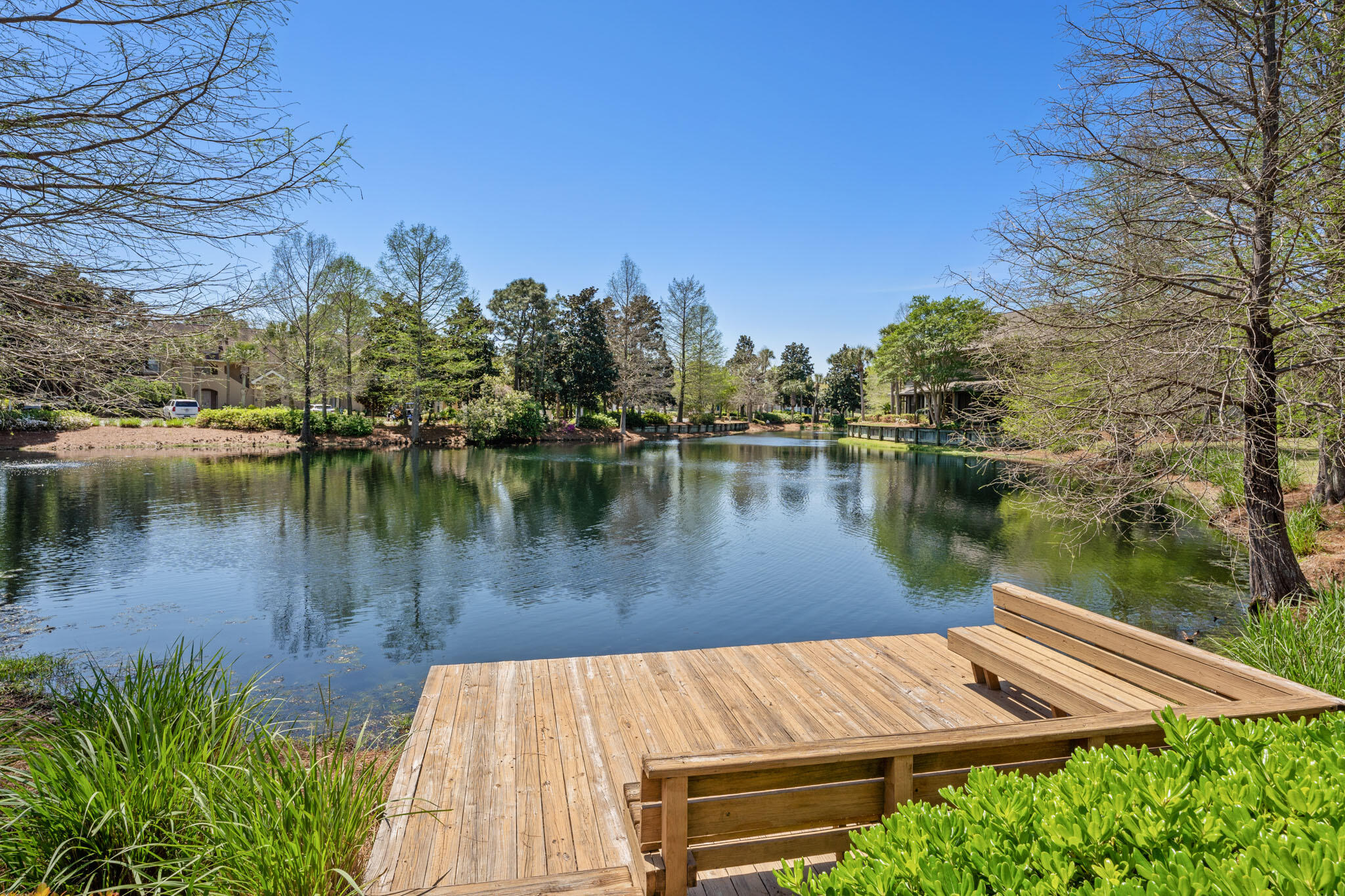 MAGNOLIA BAY - Residential