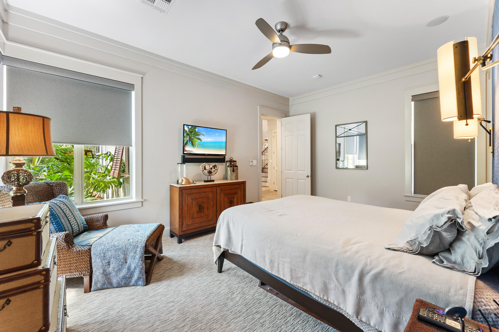 MAGNOLIA BAY - Residential