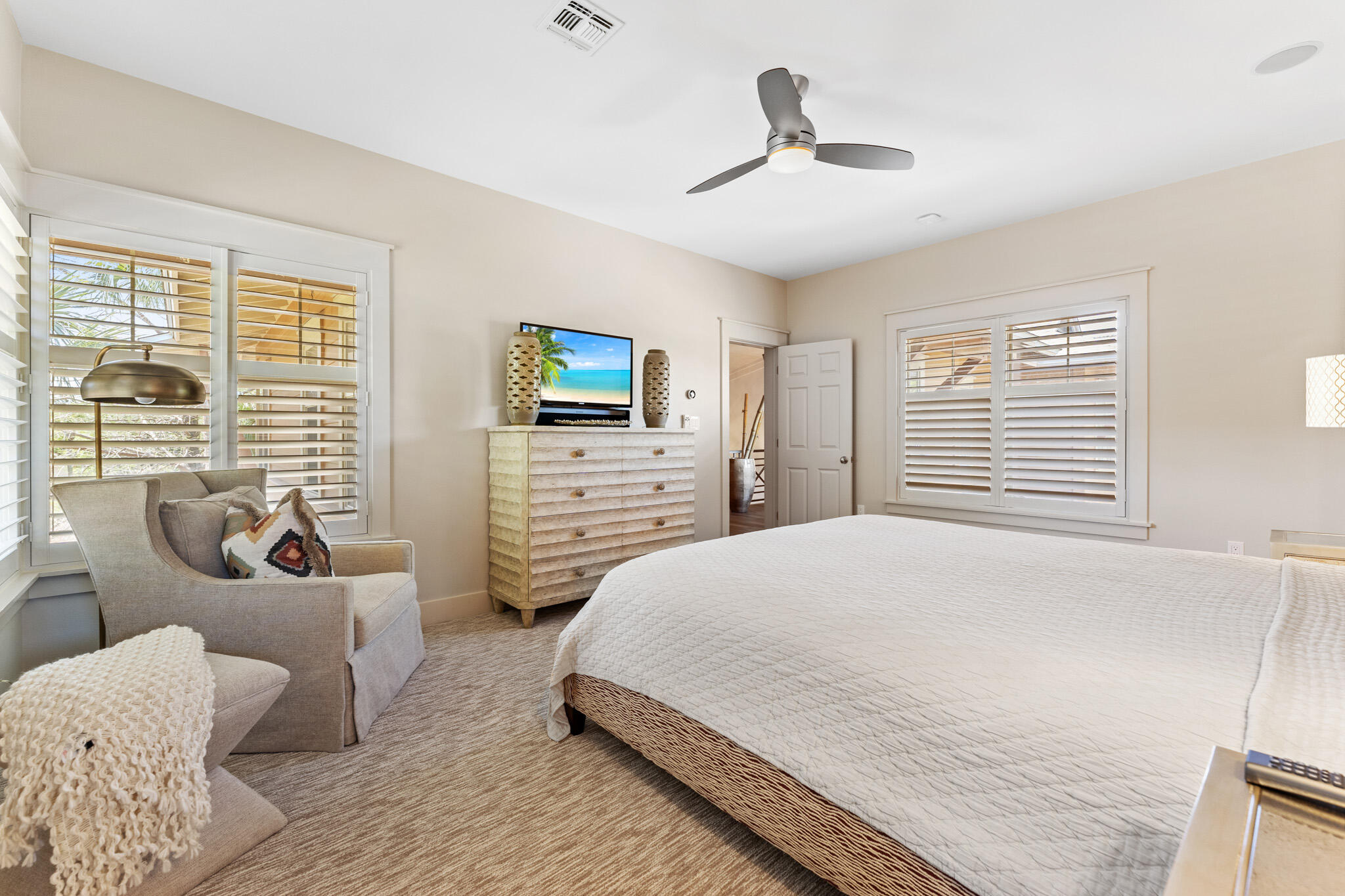 MAGNOLIA BAY - Residential