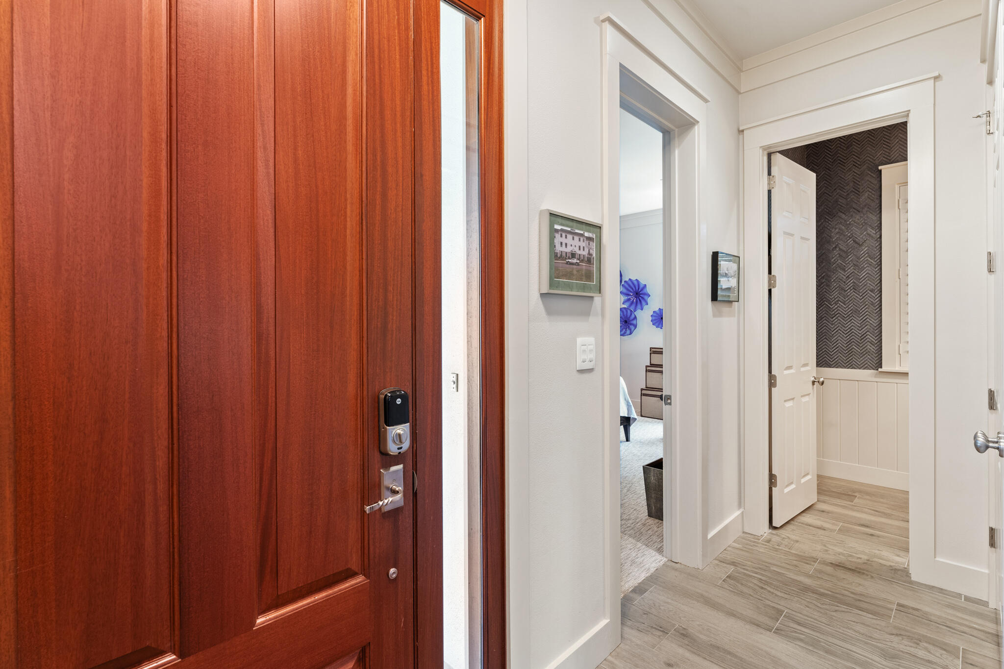 MAGNOLIA BAY - Residential