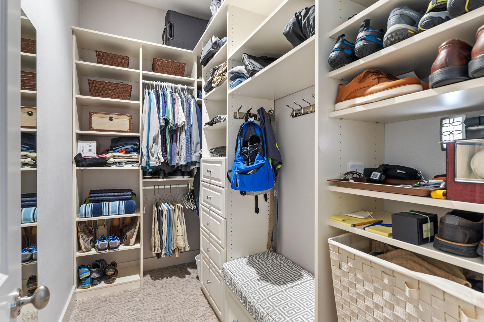 MAGNOLIA BAY - Residential