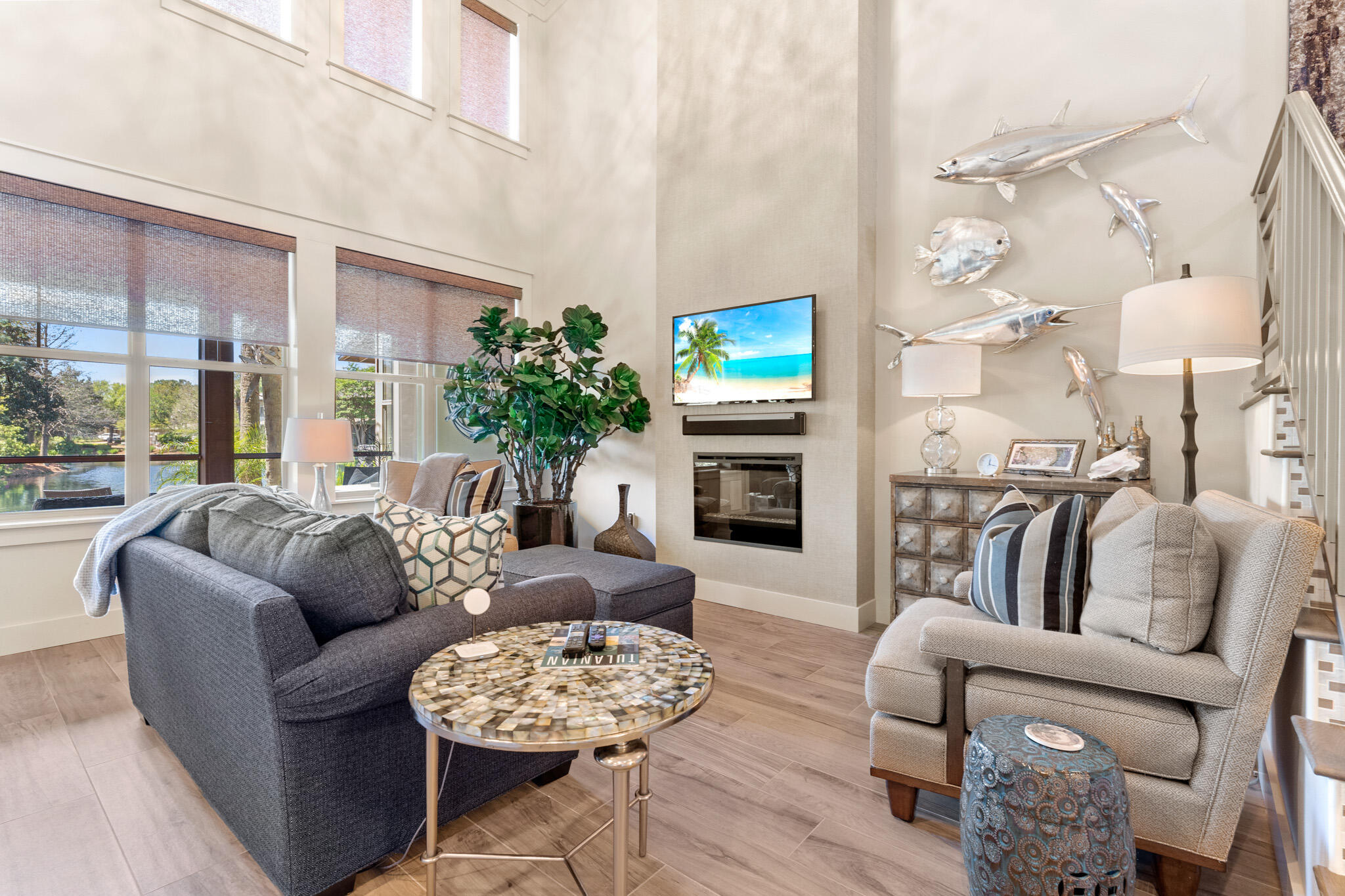 MAGNOLIA BAY - Residential