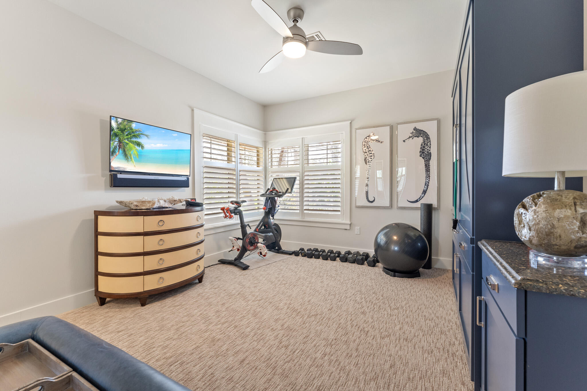 MAGNOLIA BAY - Residential