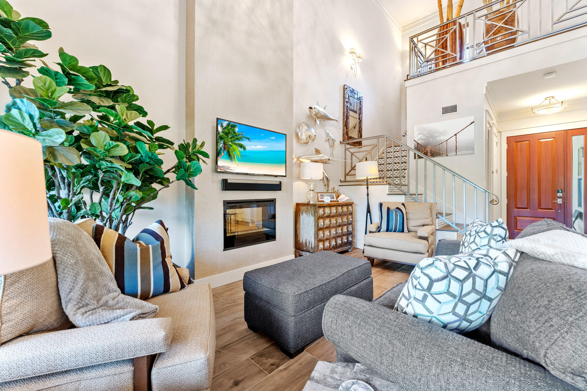 MAGNOLIA BAY - Residential