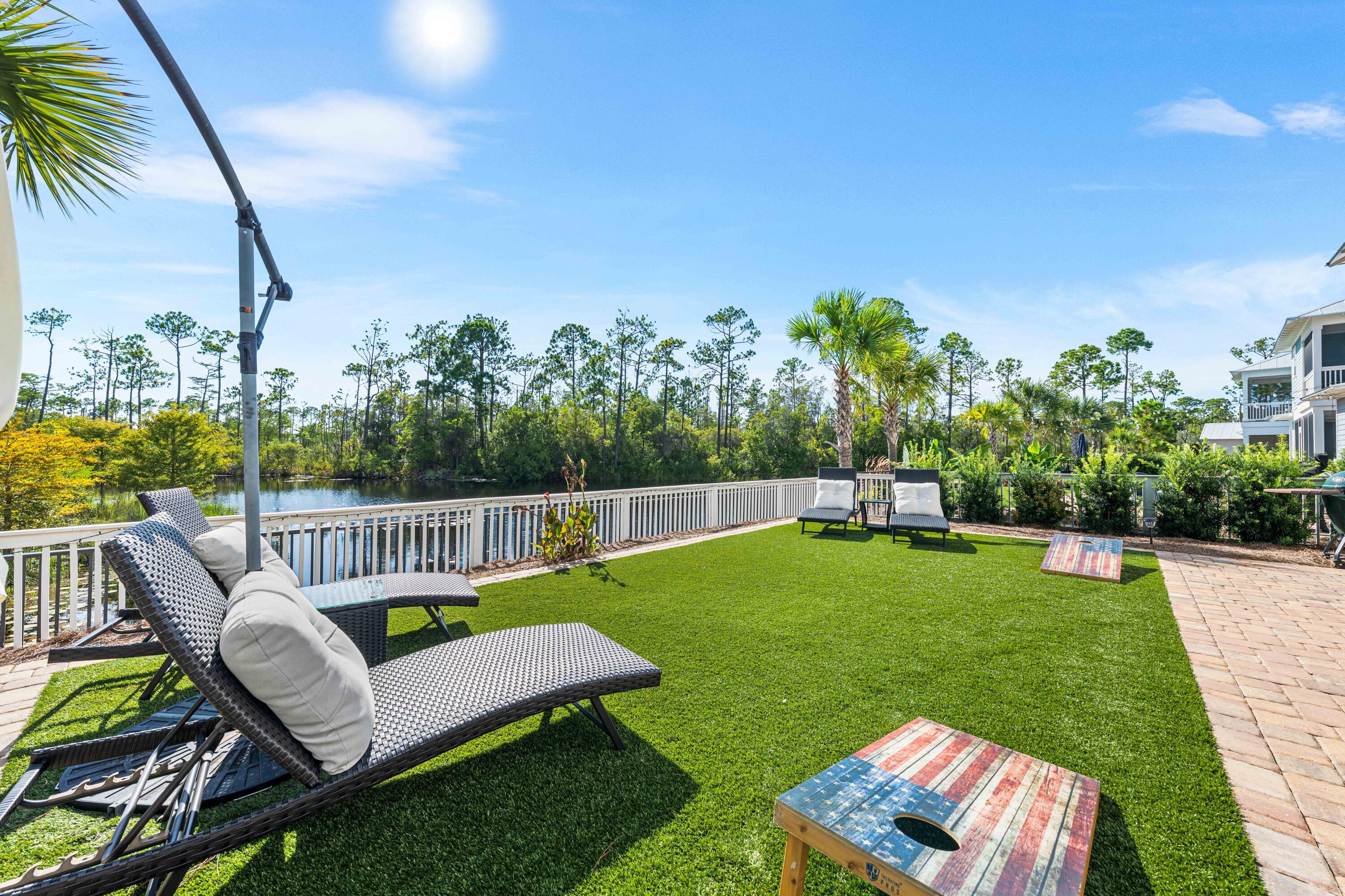 NATUREWALK AT SEAGROVE - Residential