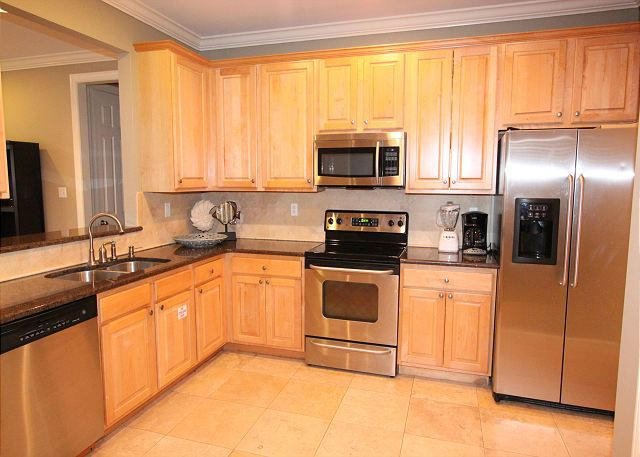 CRYSTAL LAKE II AT SANDESTIN - Residential