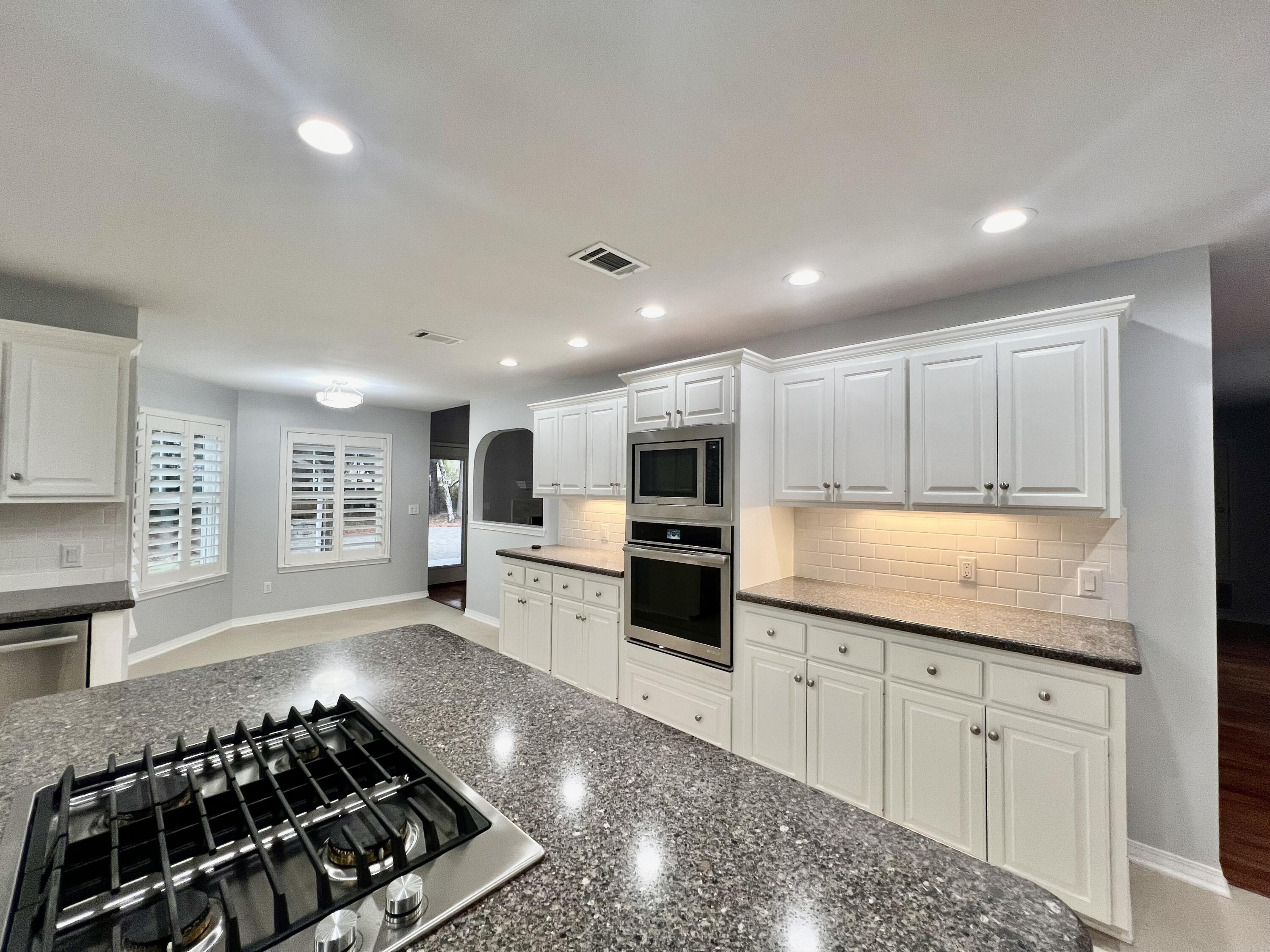 DANA POINTE - Residential