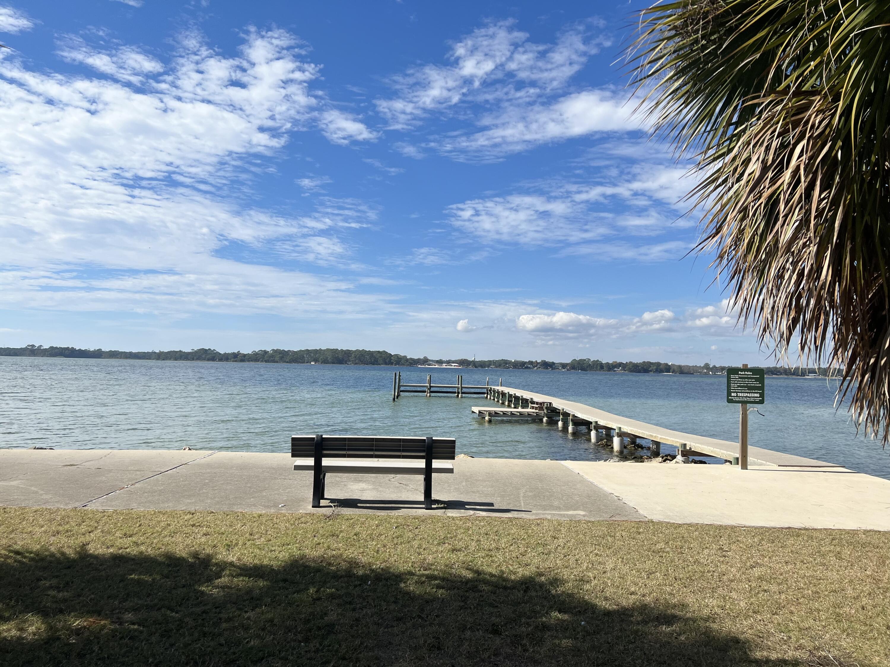 DANA POINTE - Residential