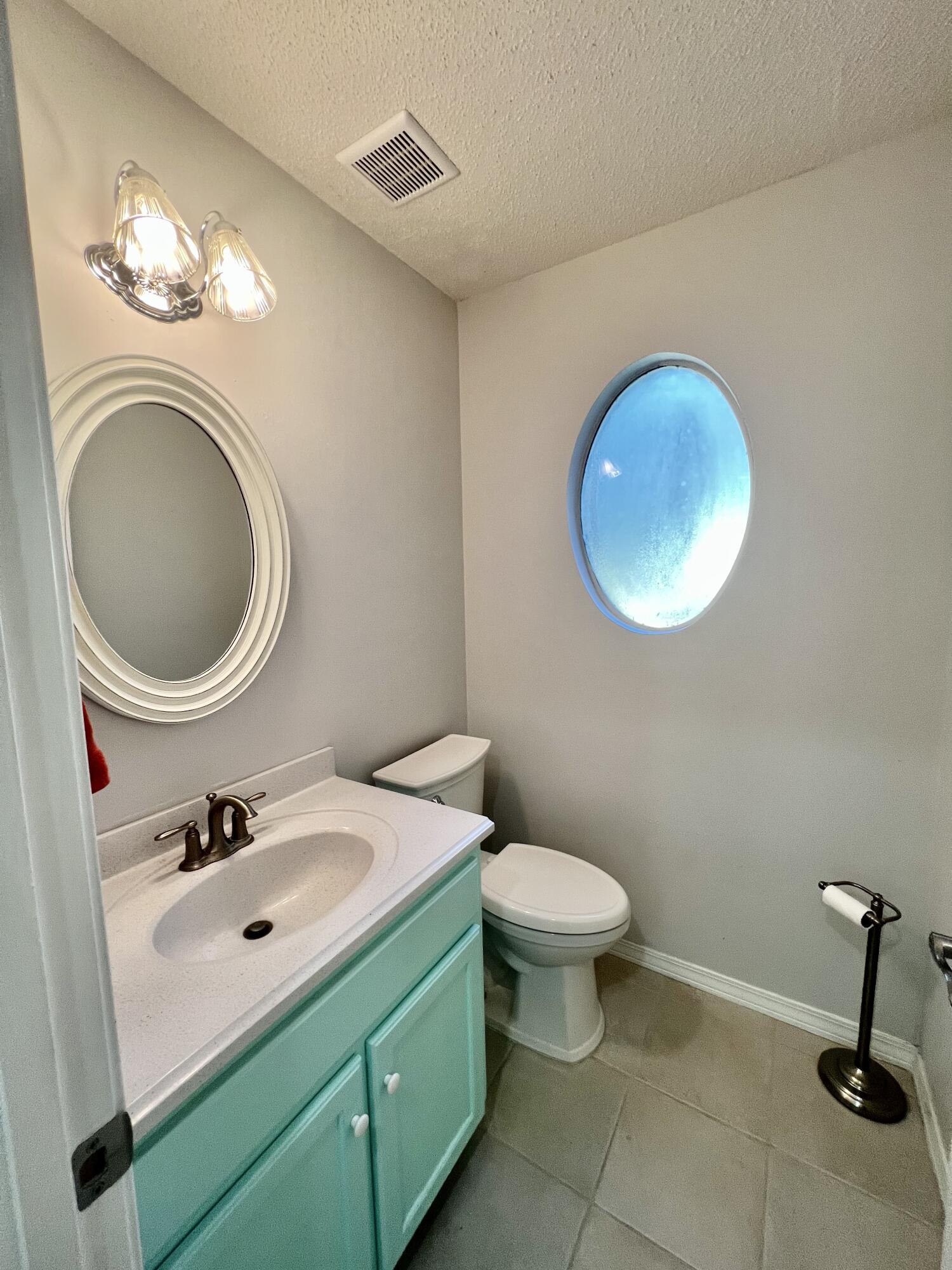 DANA POINTE - Residential