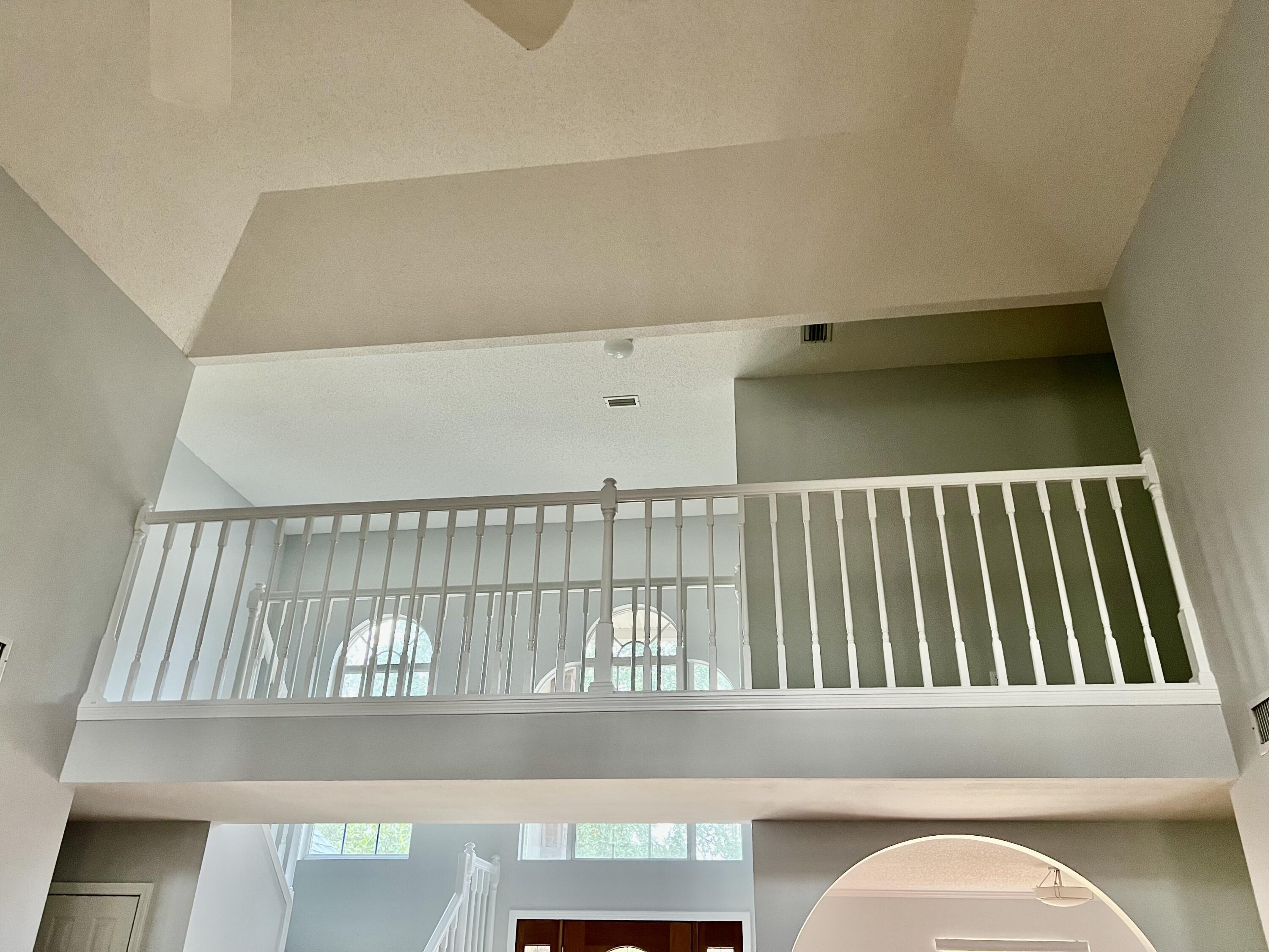 DANA POINTE - Residential