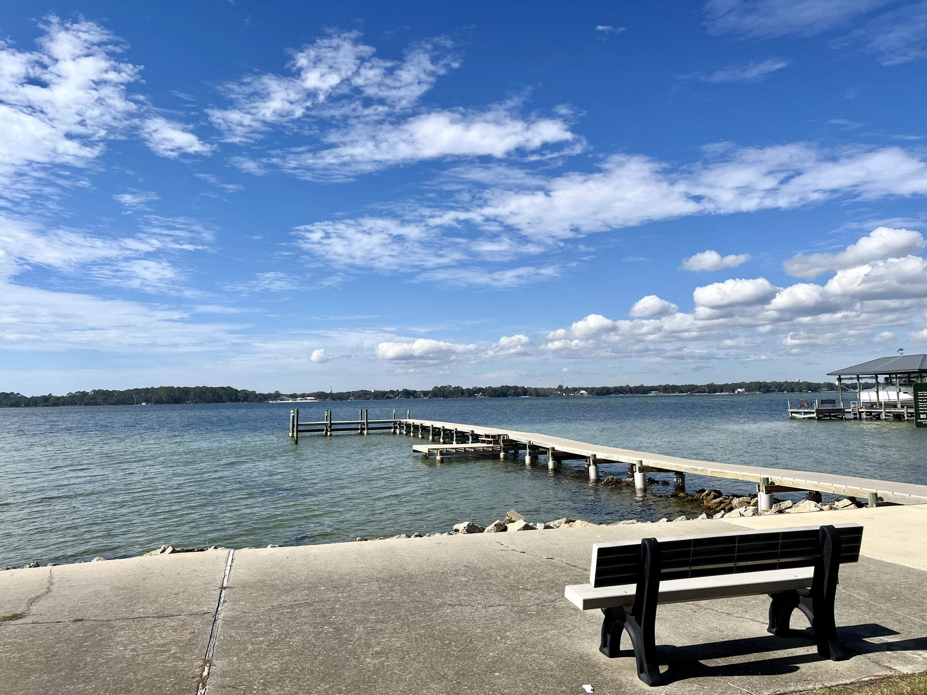 DANA POINTE - Residential